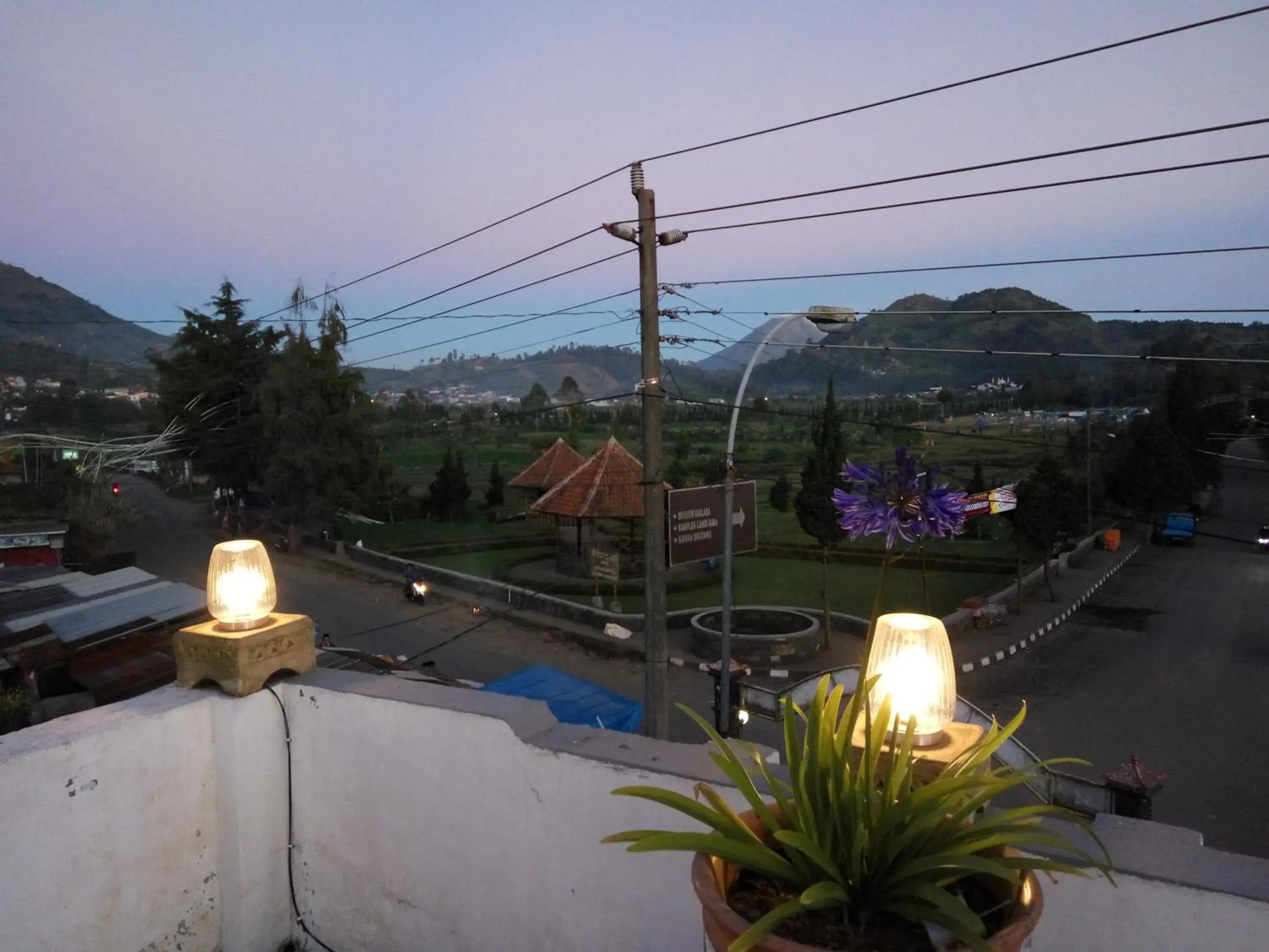 Property building in Tani Jiwo Hostel Property building in Tani Jiwo Hostel