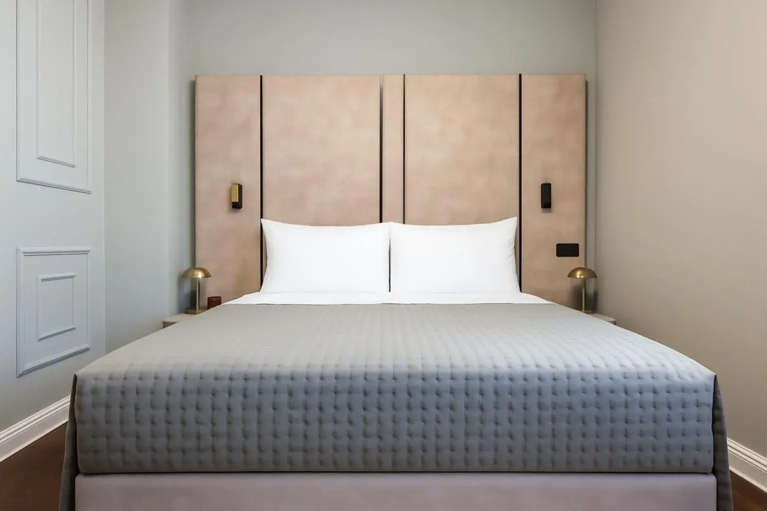 Single Room in Hotel Majestic Single Room in Hotel Majestic