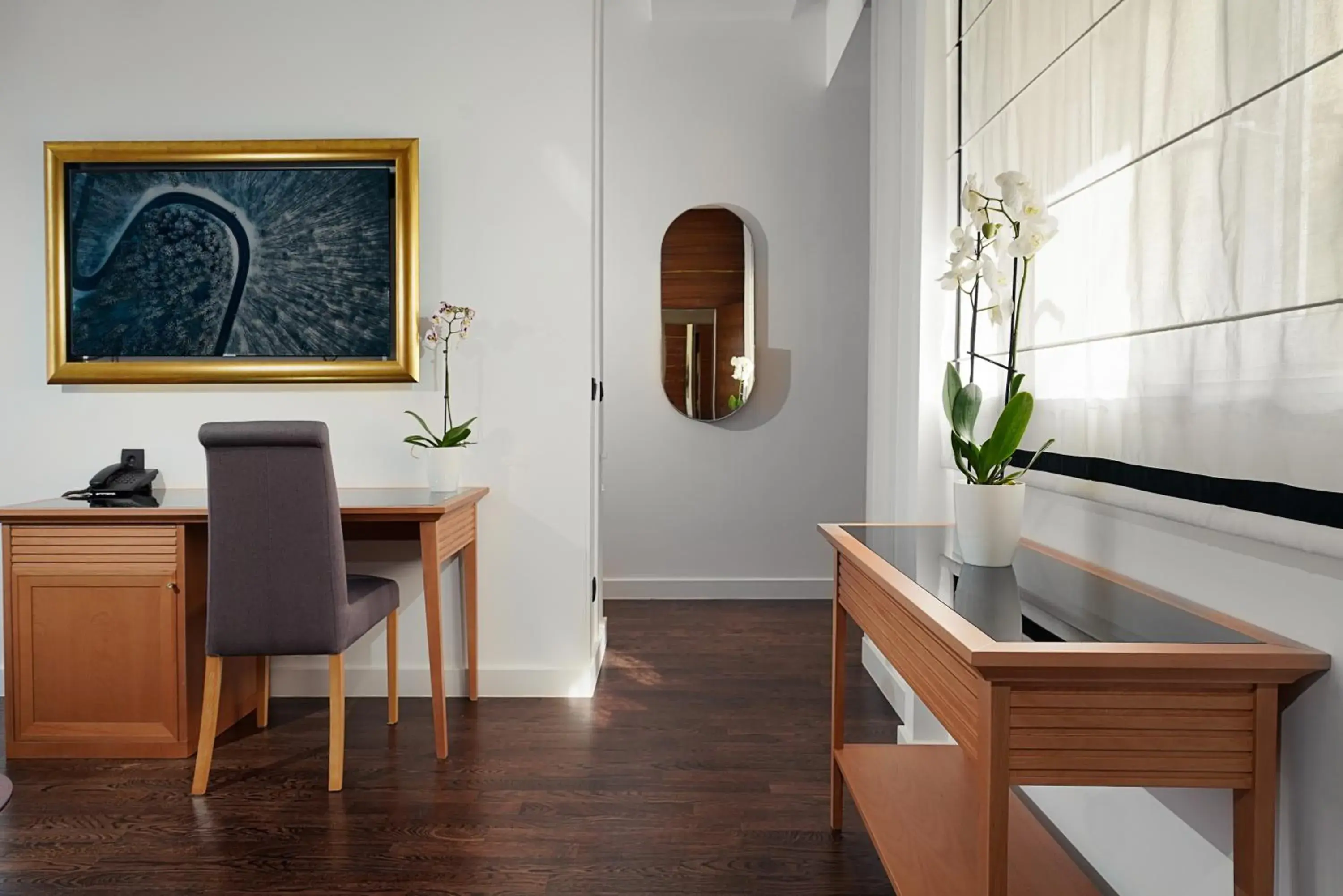 Executive Suite in Hotel Majestic Executive Suite in Hotel Majestic