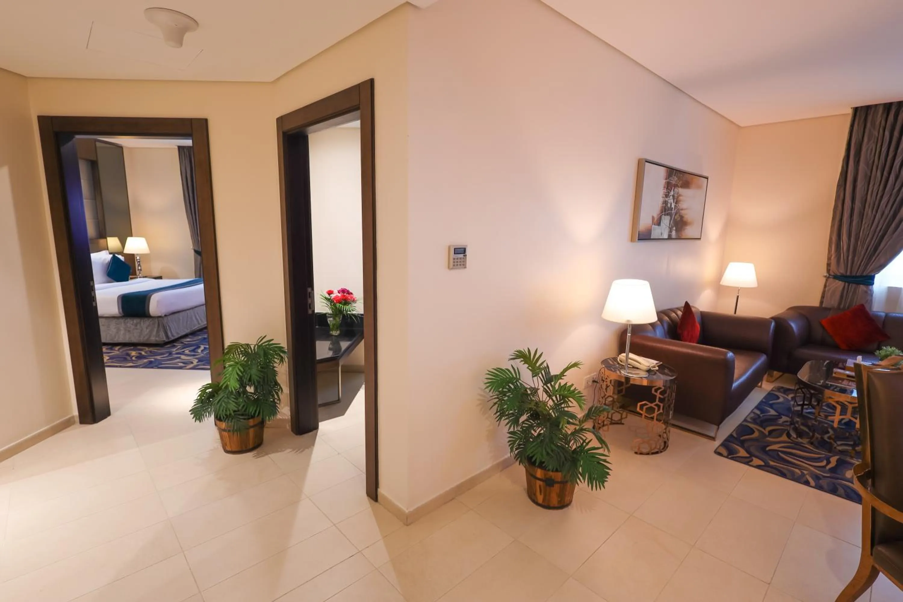 Living room, Bed in Omega Hotel Dubai