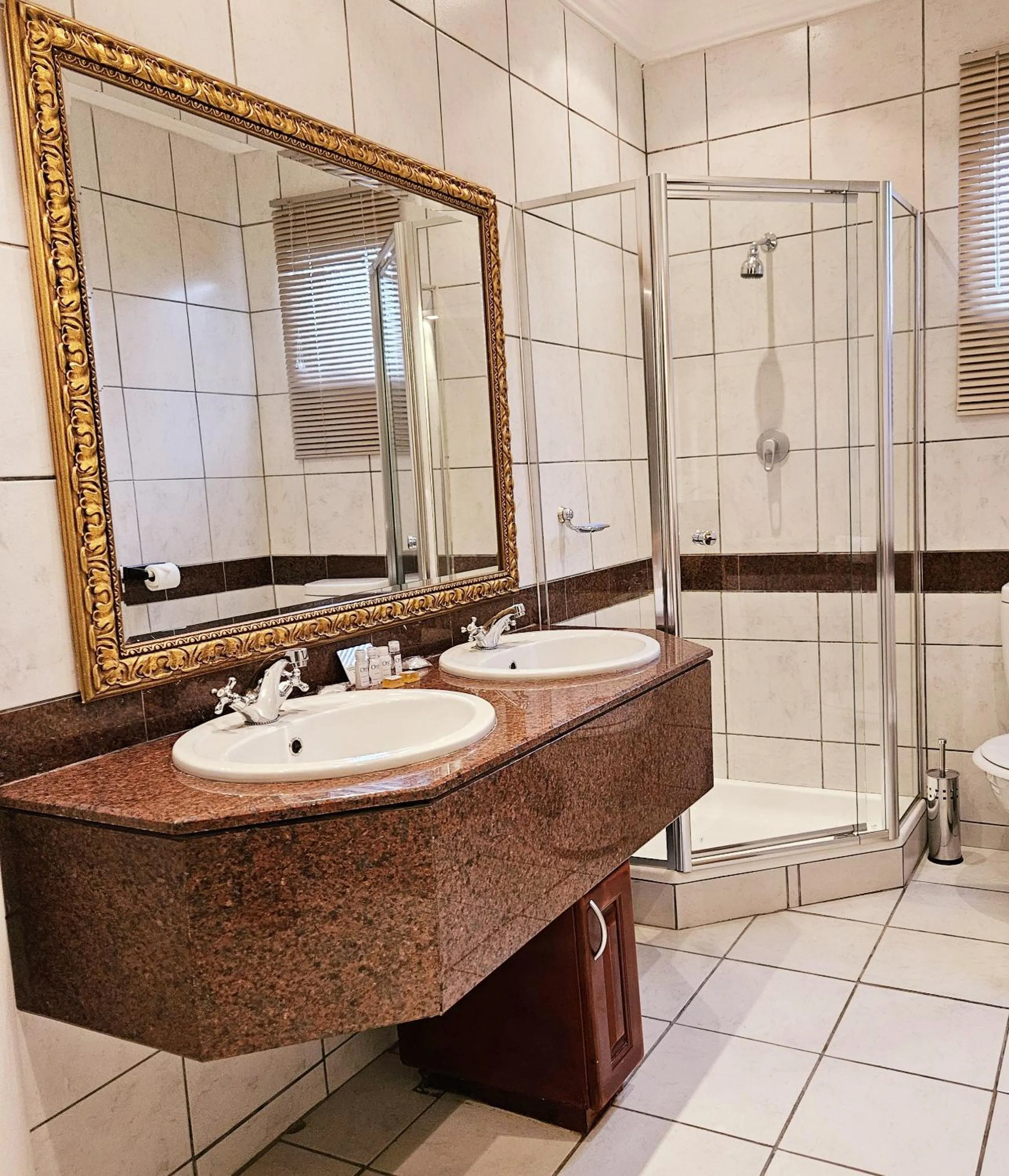 Shower in Mont Aux Sources Drakensberg Resort