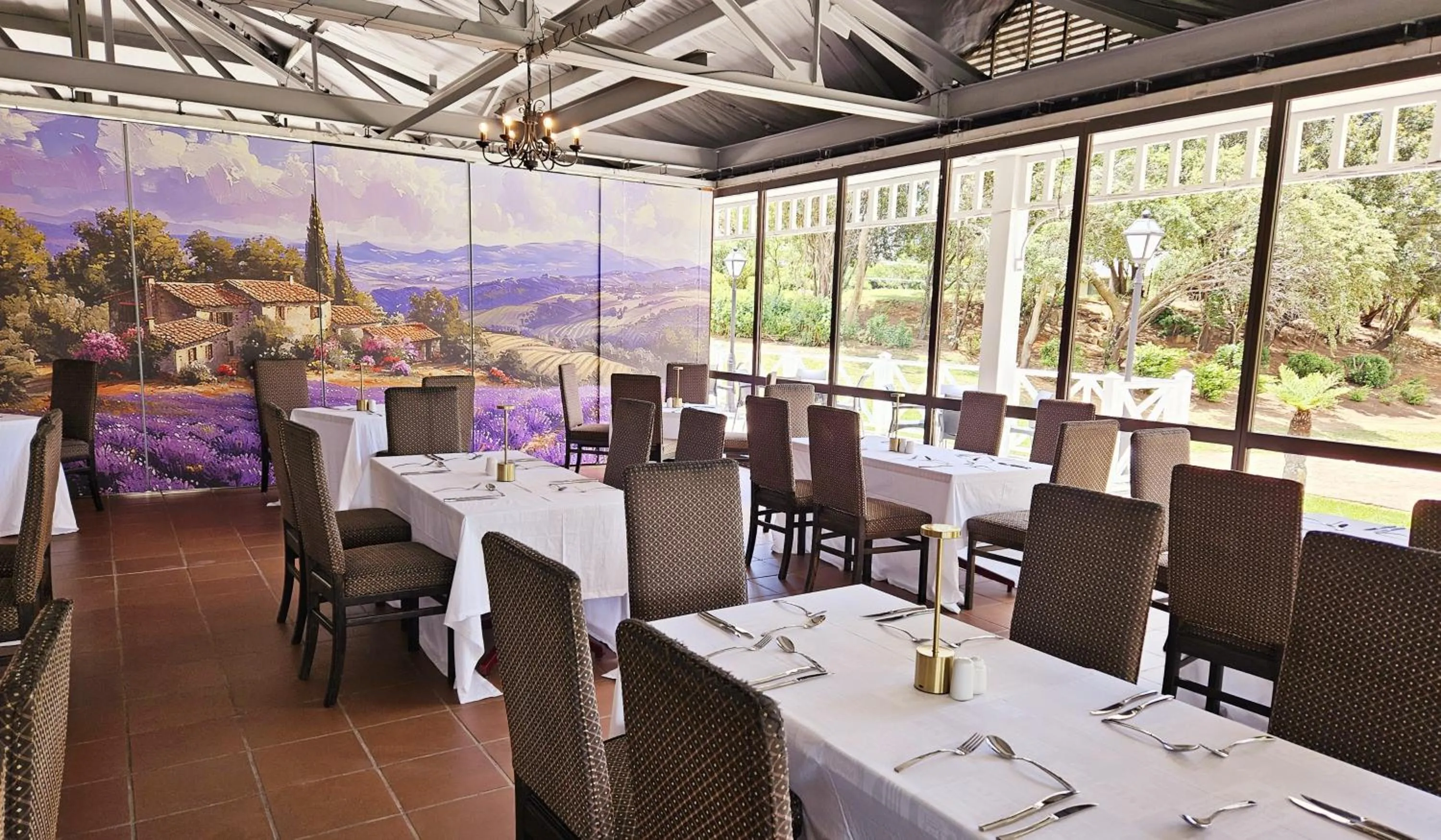 Restaurant/places to eat in Mont Aux Sources Drakensberg Resort