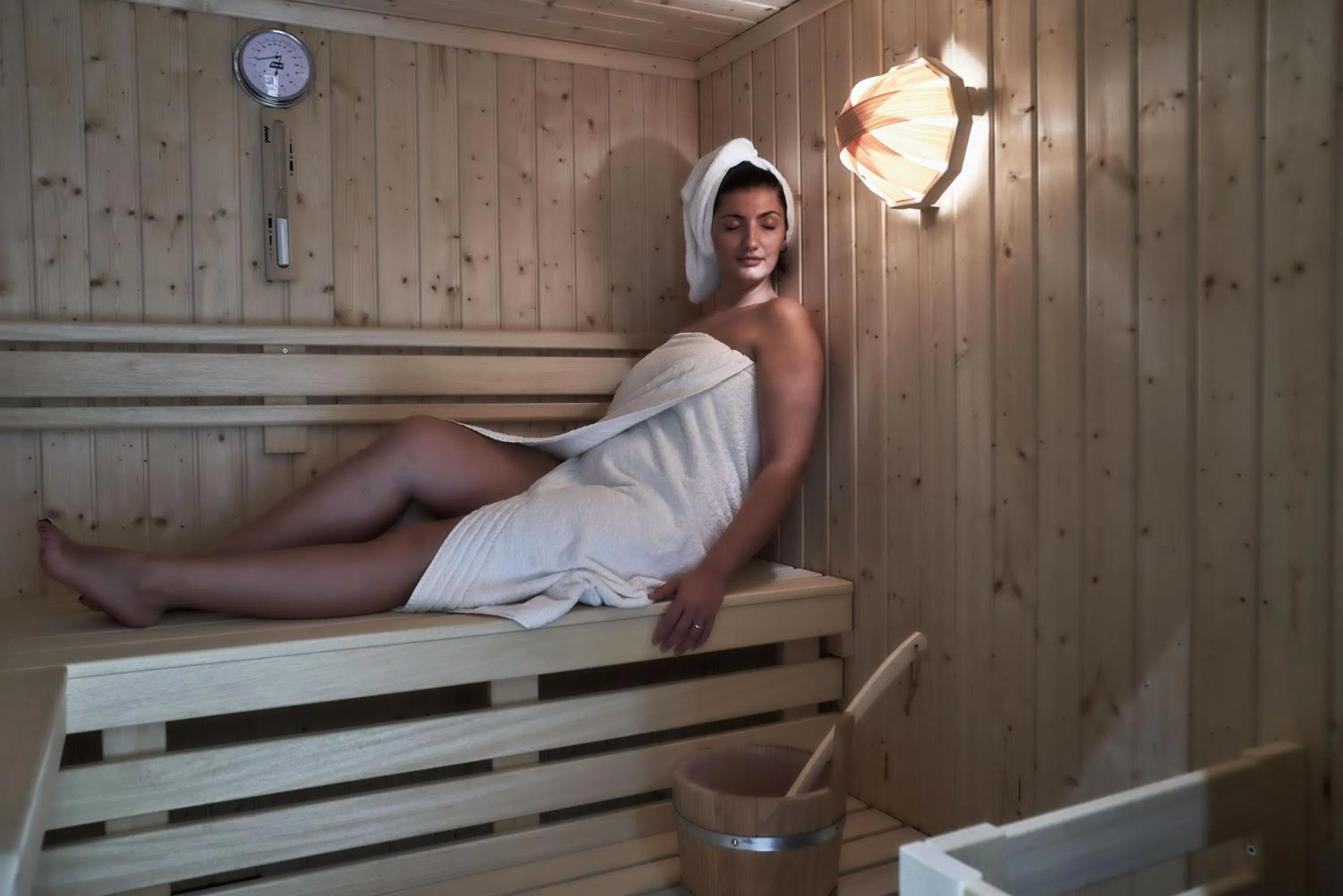 People in 18 Grapes Hotel