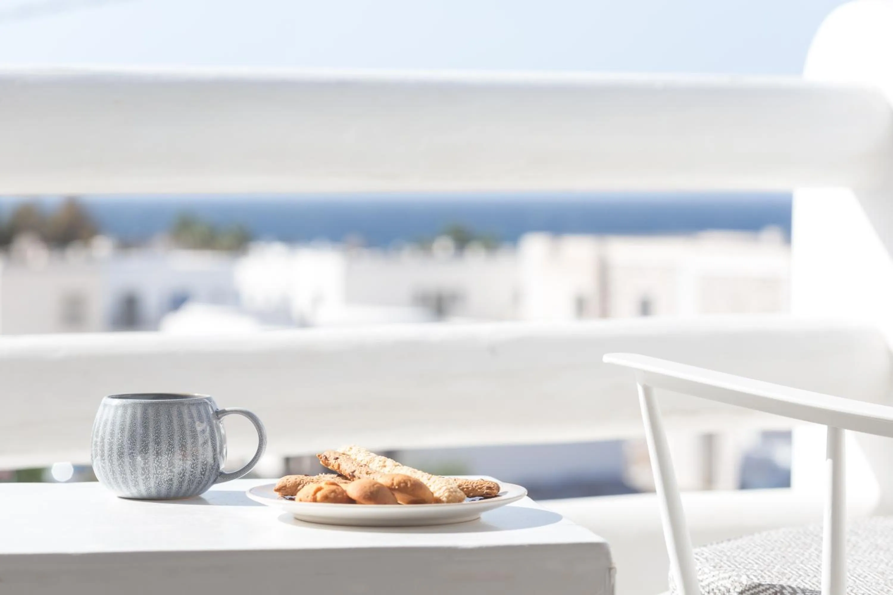 Food and drinks in 18 Grapes Hotel