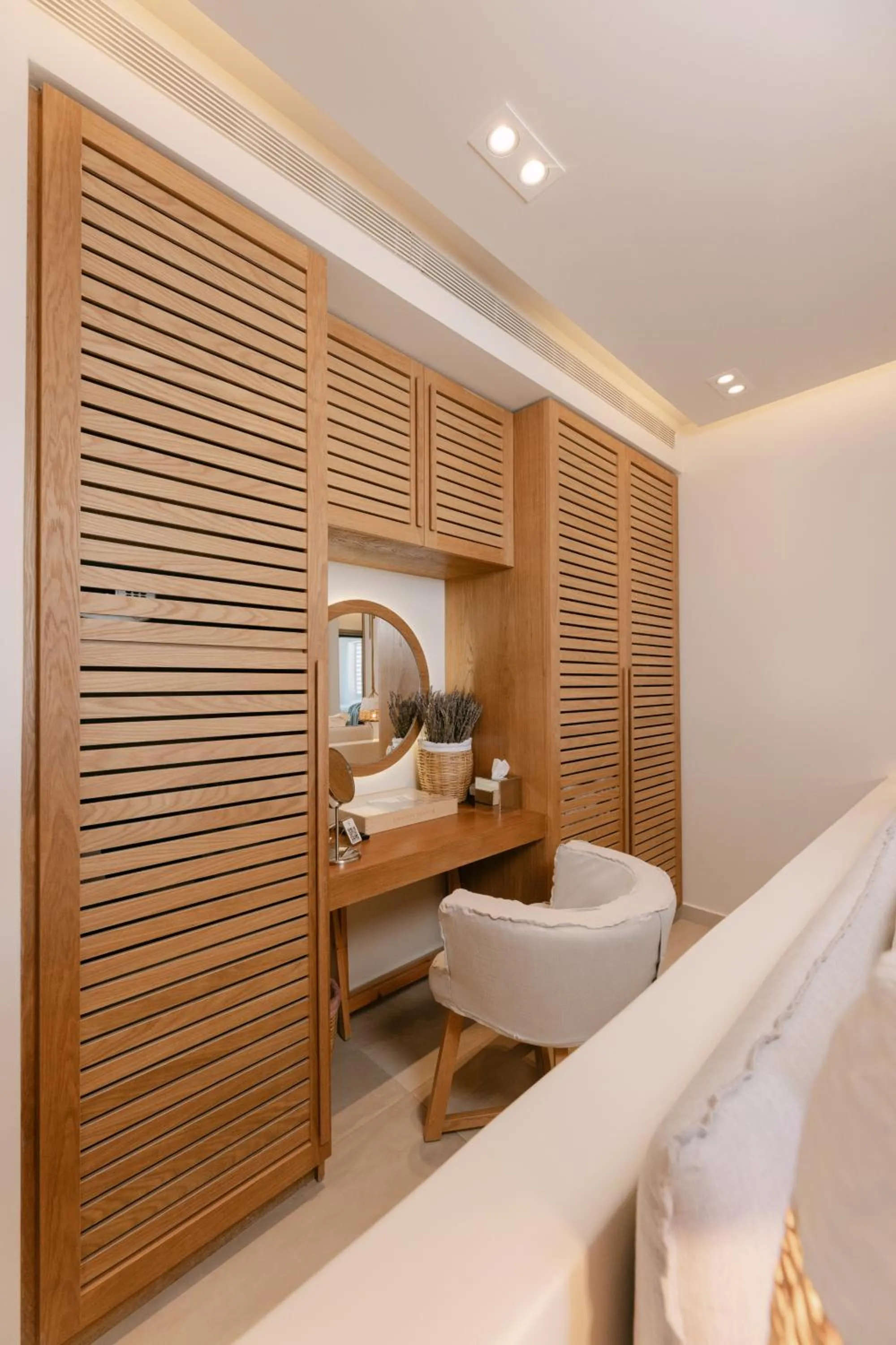 Seating area in 18 Grapes Hotel