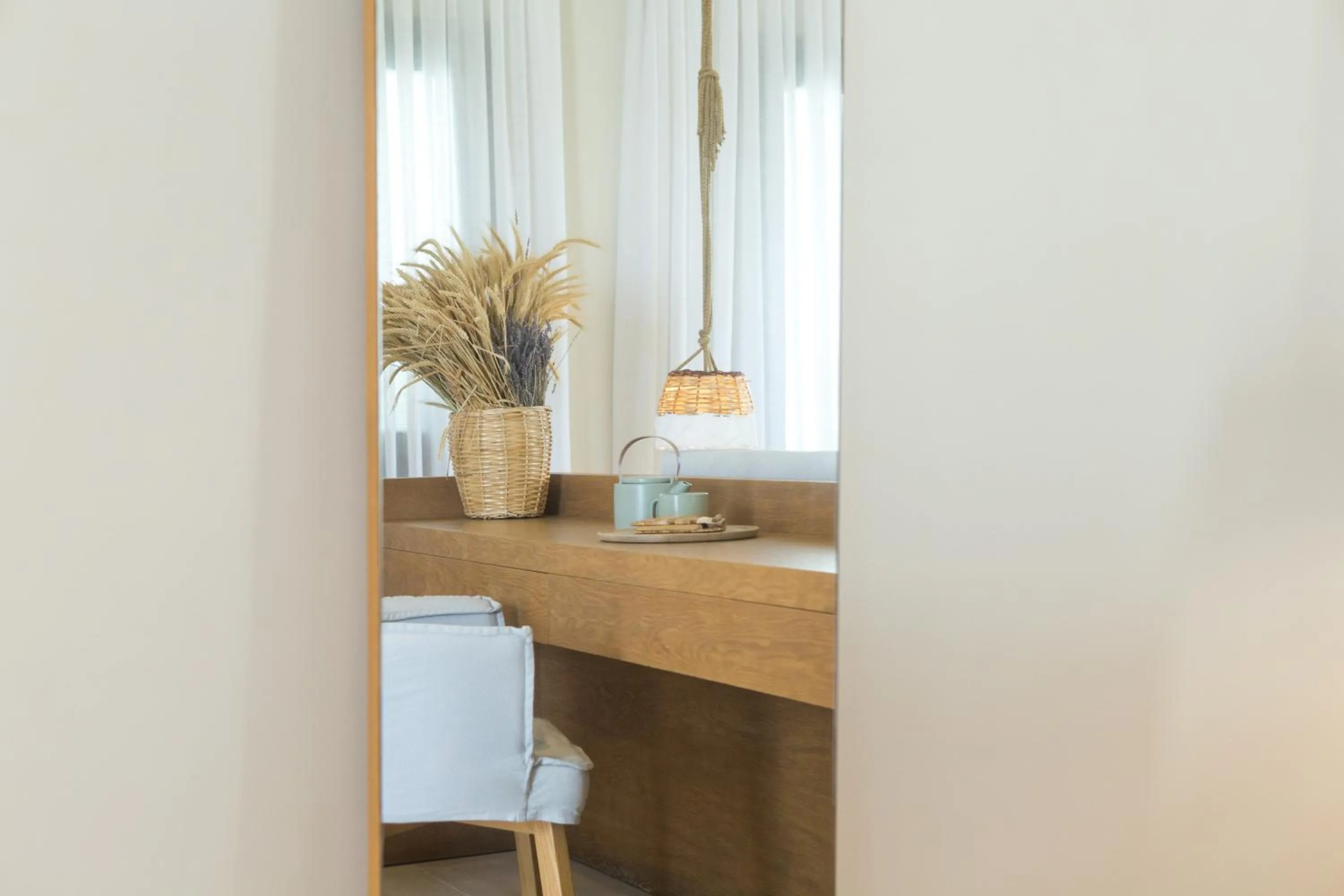 Decorative detail in 18 Grapes Hotel