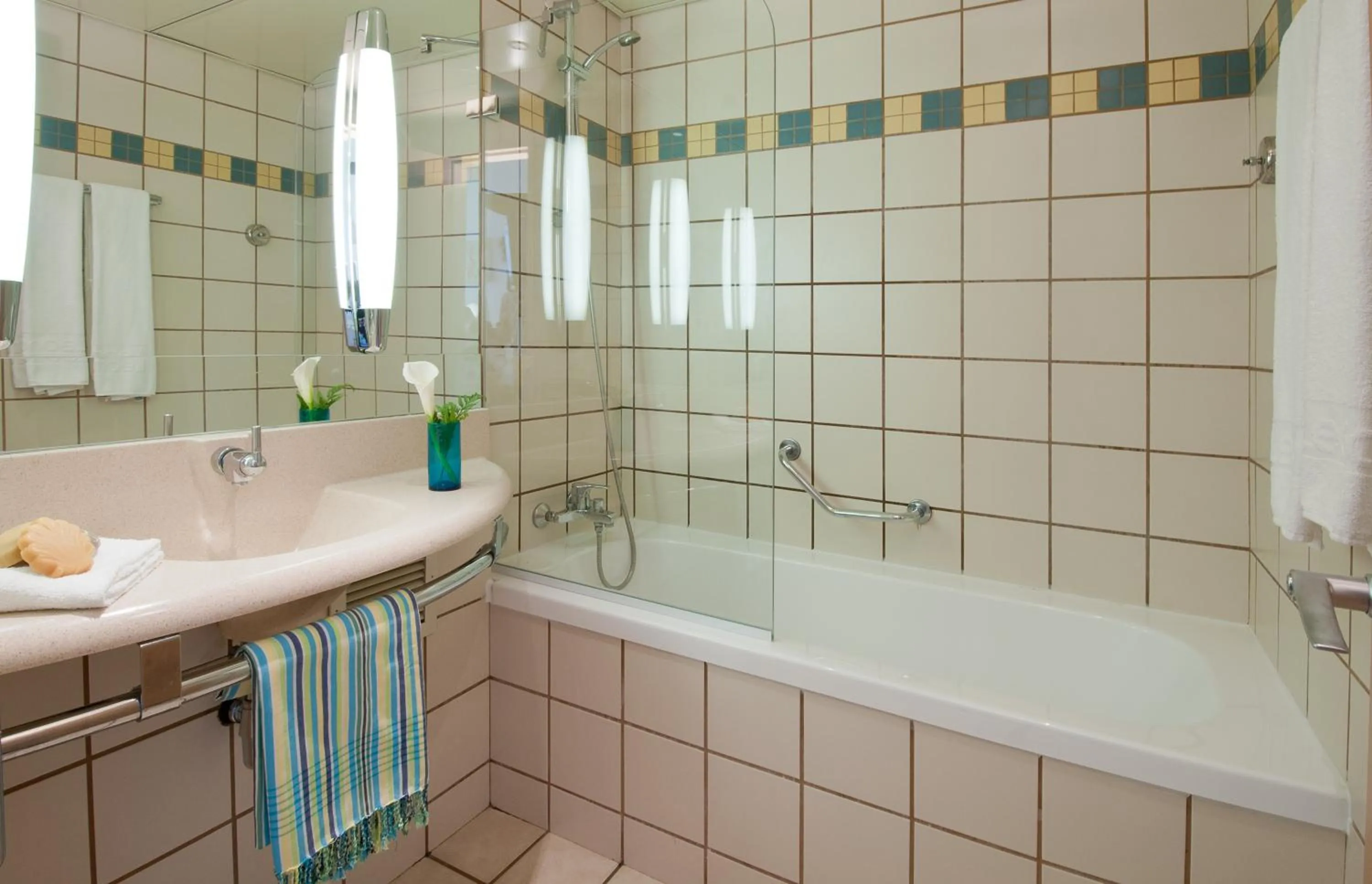 Bathroom in Leonardo Plaza Hotel Dead Sea