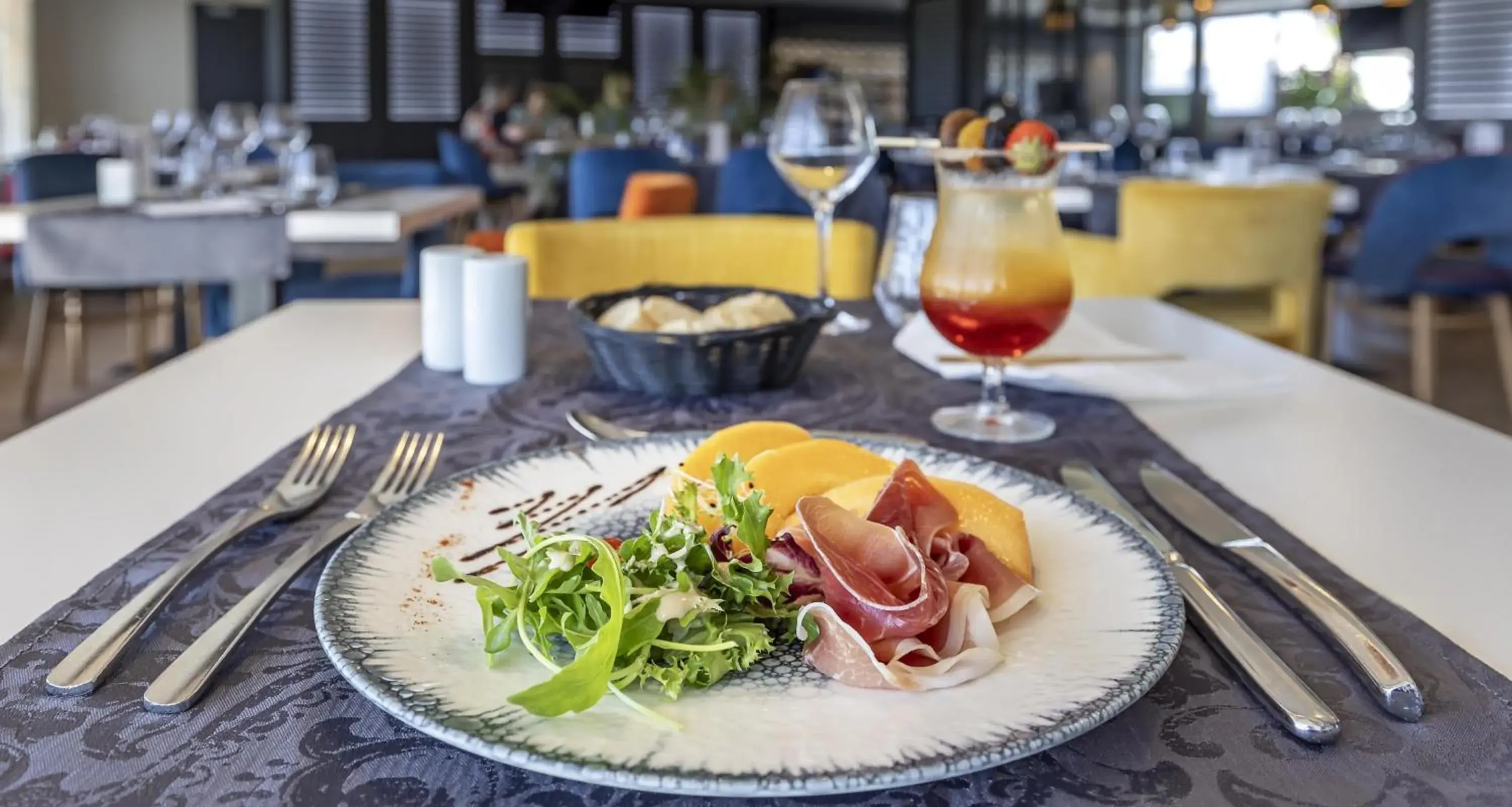 Restaurant/places to eat in Best Western Côte des Sables Plouescat Restaurant/places to eat in Best Western Côte des Sables Plouescat