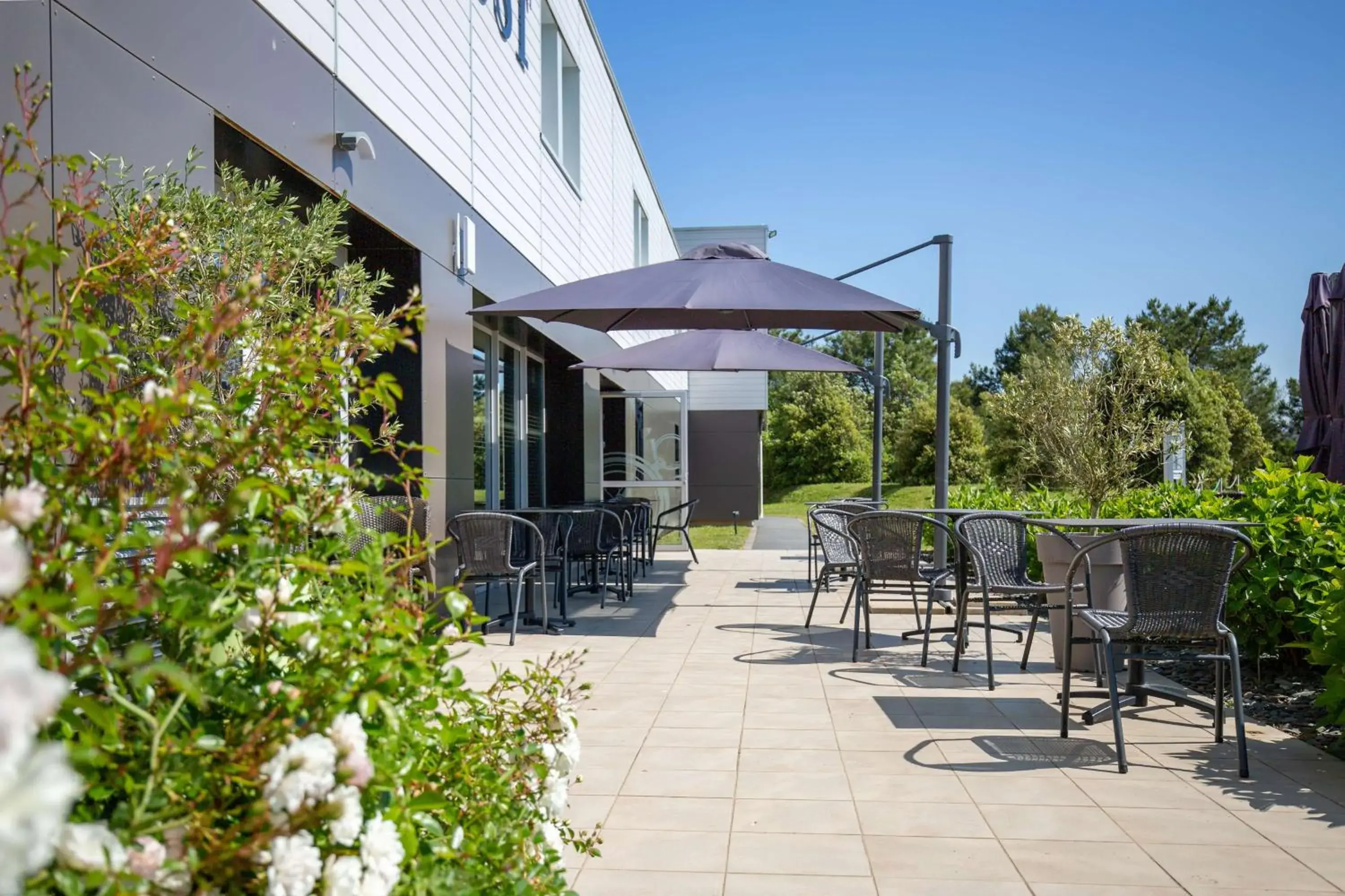 Property building in Best Western Côte des Sables Plouescat Property building in Best Western Côte des Sables Plouescat