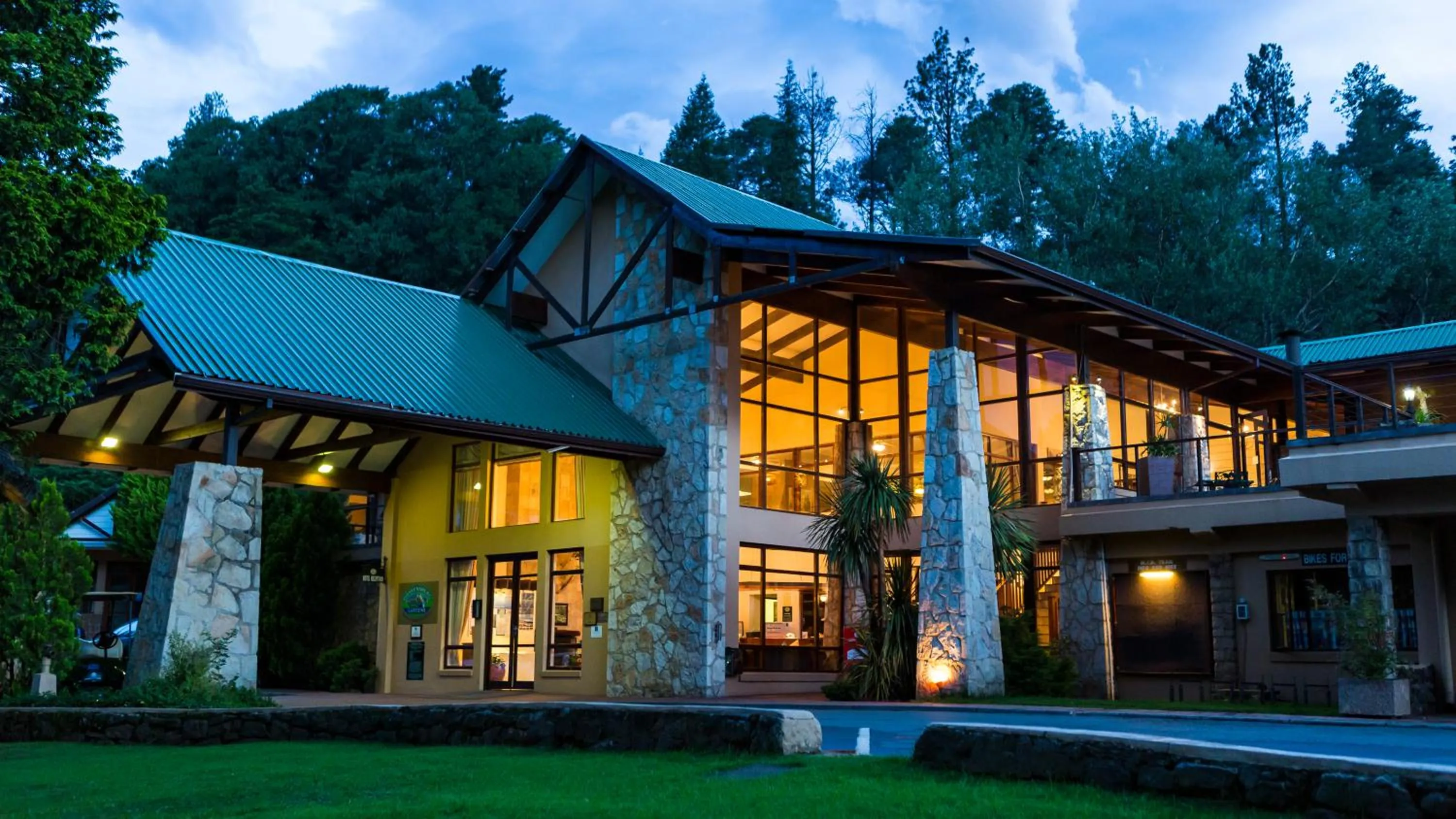 Property building in Gooderson Drakensberg Gardens Golf & Spa Resort