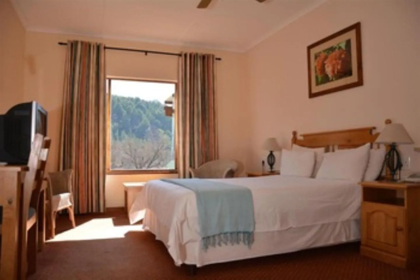 Bedroom, Bed in Gooderson Drakensberg Gardens Golf & Spa Resort