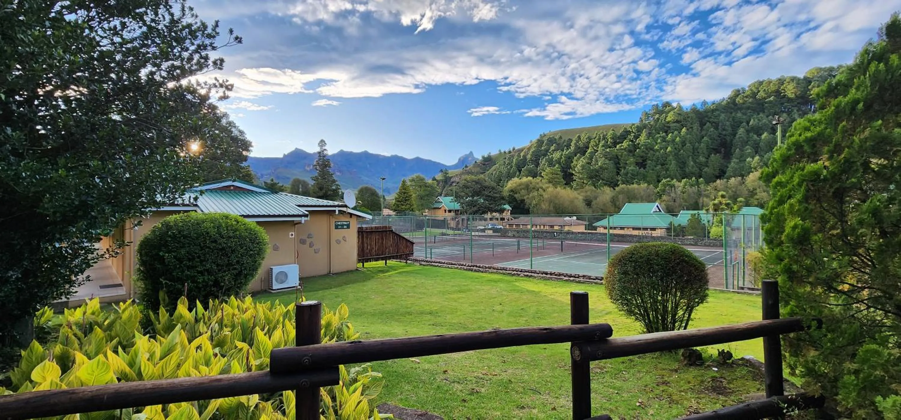 Tennis court in Gooderson Drakensberg Gardens Golf & Spa Resort