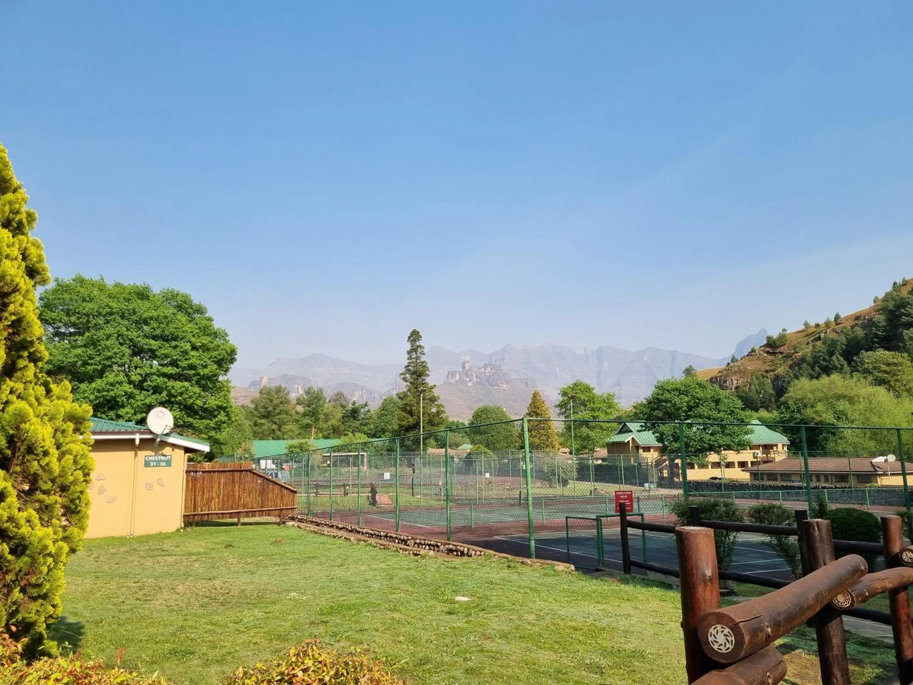 Tennis court in Gooderson Drakensberg Gardens Golf & Spa Resort