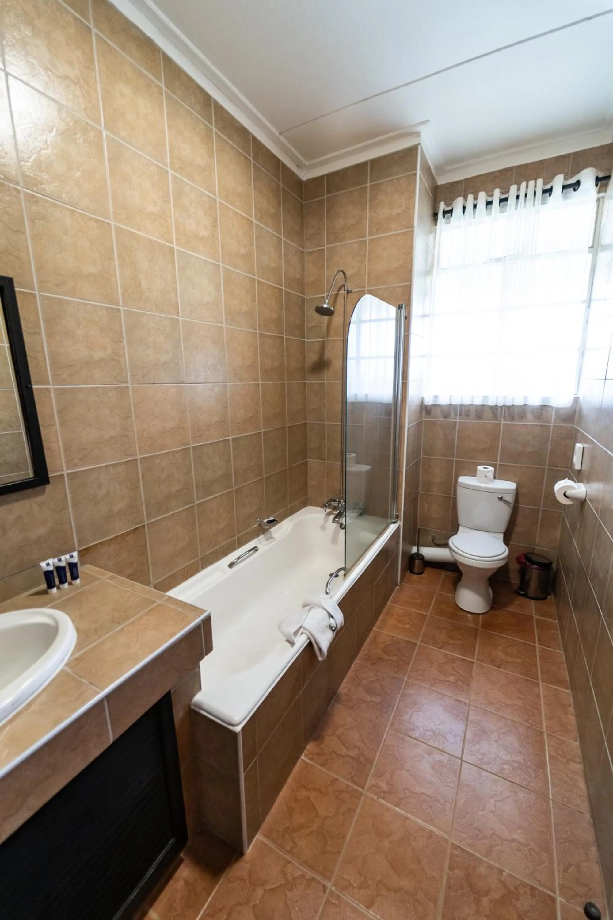 Toilet in Gooderson Natal Spa Hot Springs Resort