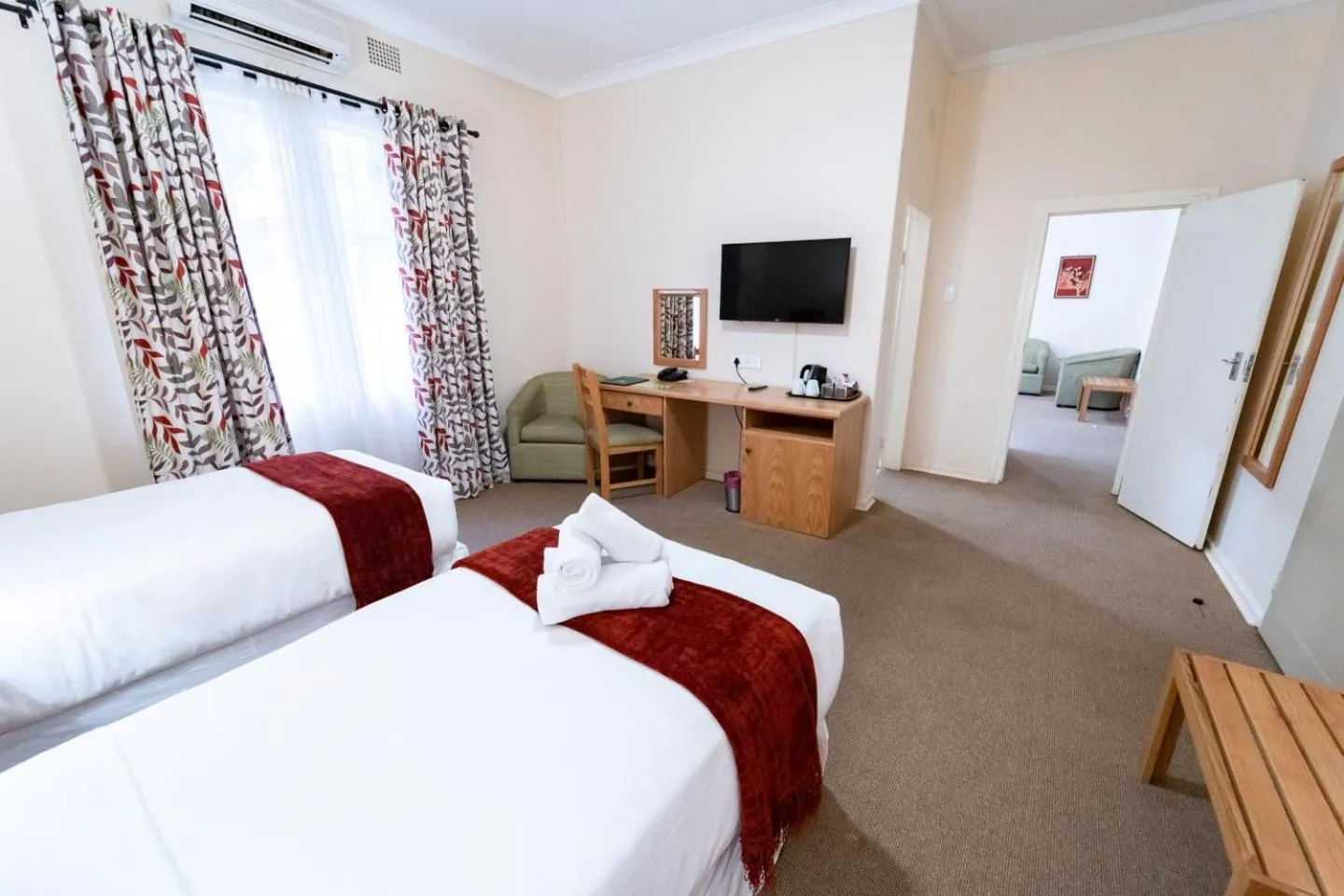 Bedroom, Bed in Gooderson Natal Spa Hot Springs Resort