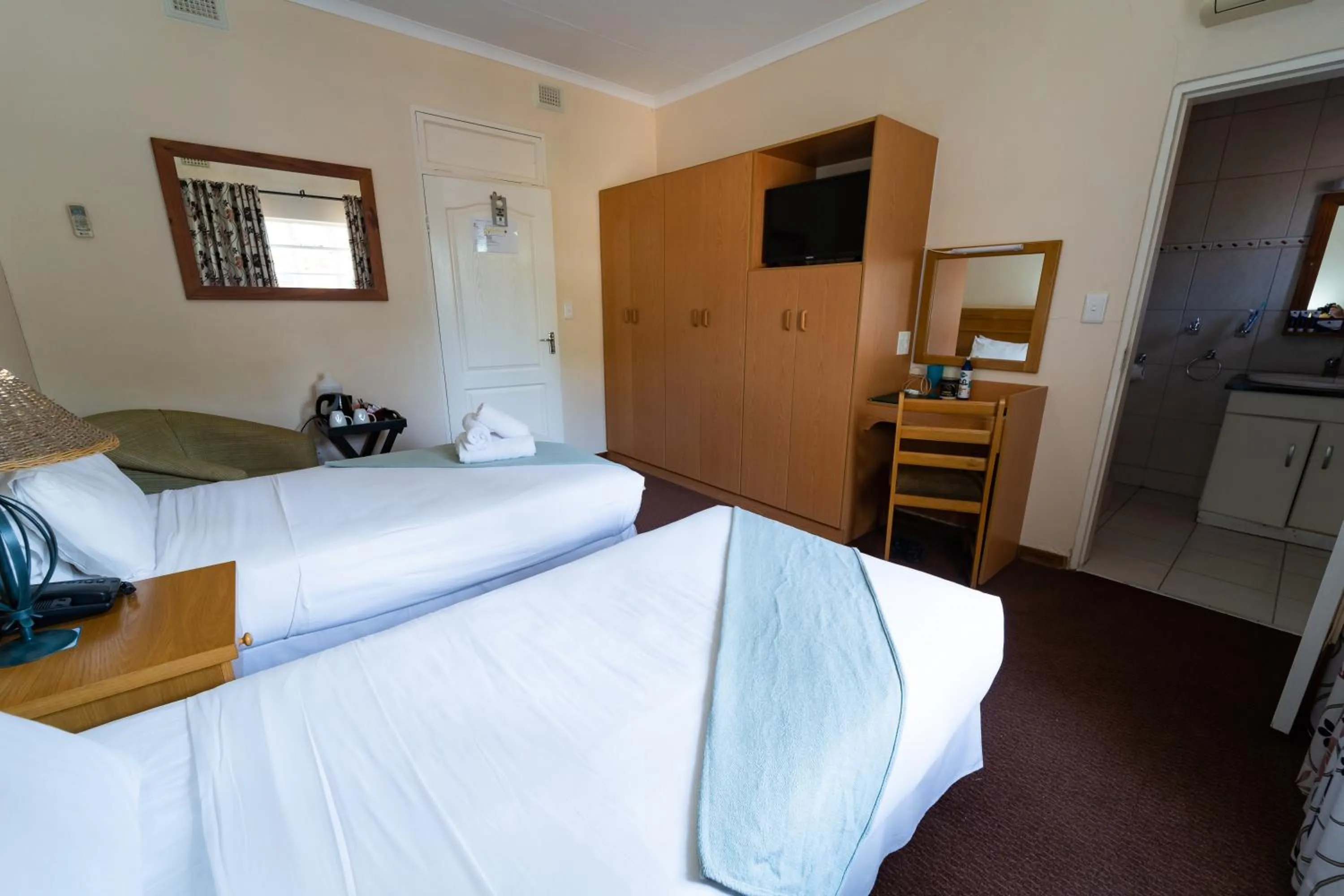 Bedroom, Bed in Gooderson Natal Spa Hot Springs Resort
