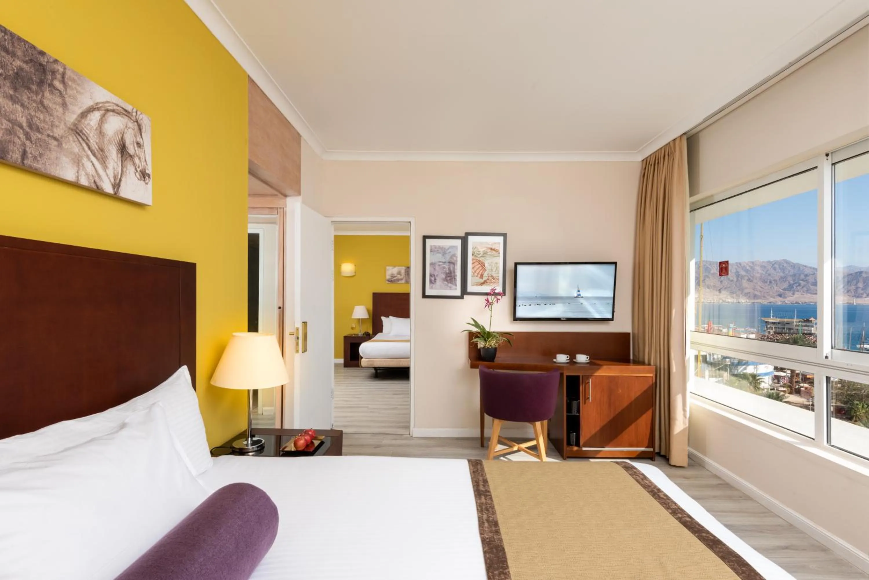 Bedroom, Bed in Leonardo Plaza Hotel Eilat