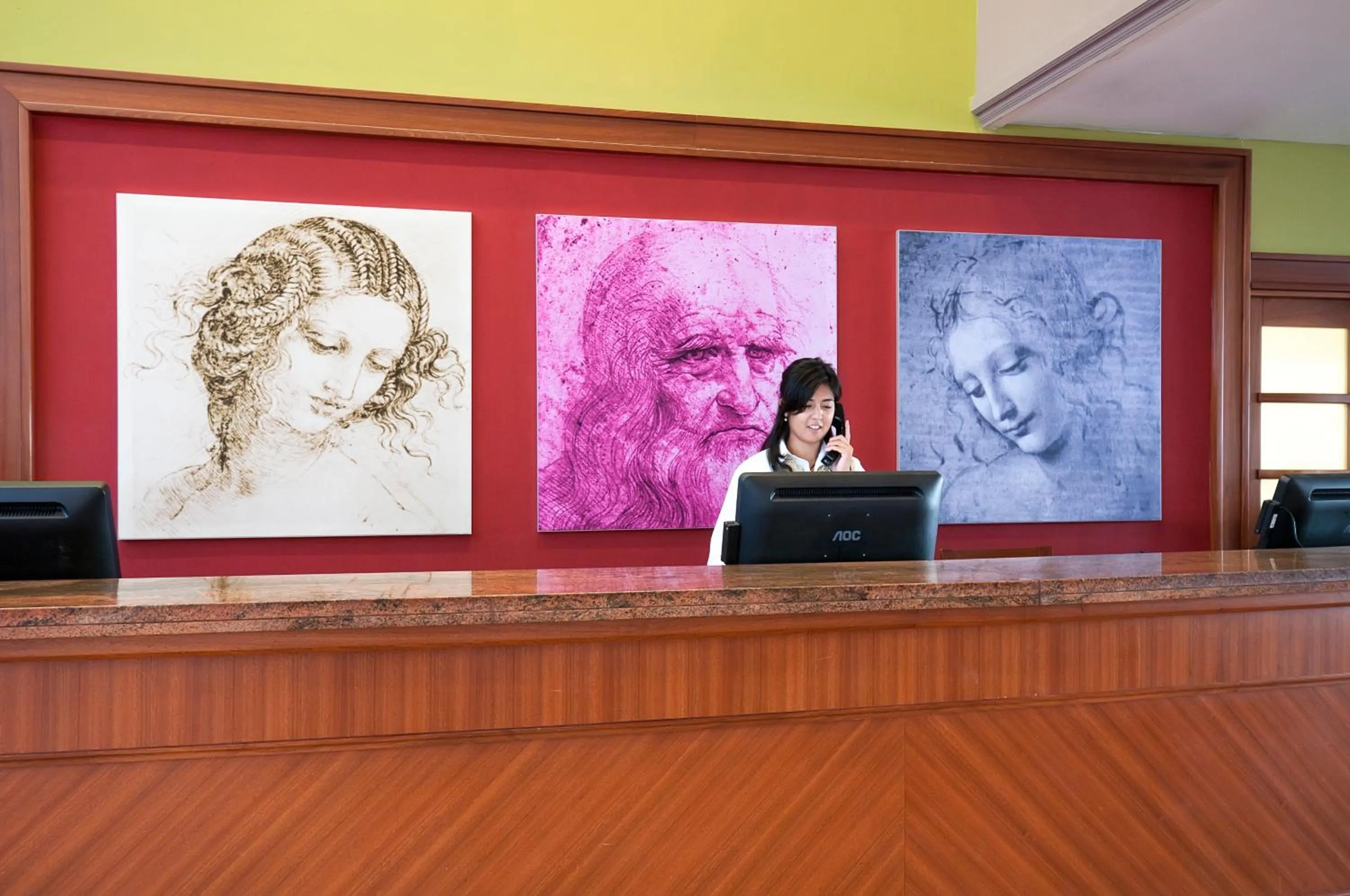 Lobby or reception in Leonardo Plaza Hotel Eilat