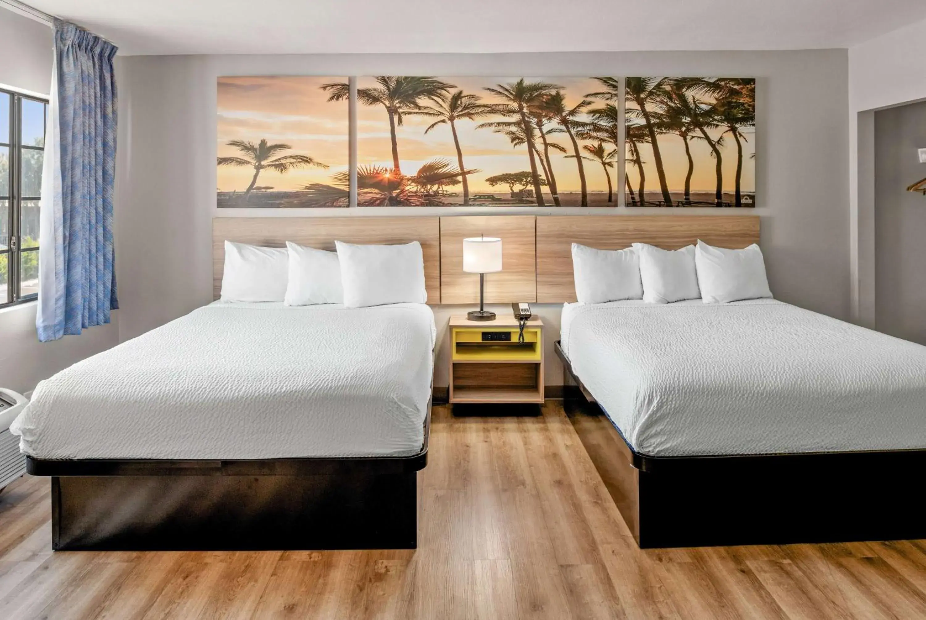 Photo of the whole room, Bed in Days Inn & Suites by Wyndham Artesia Photo of the whole room, Bed in Days Inn & Suites by Wyndham Artesia