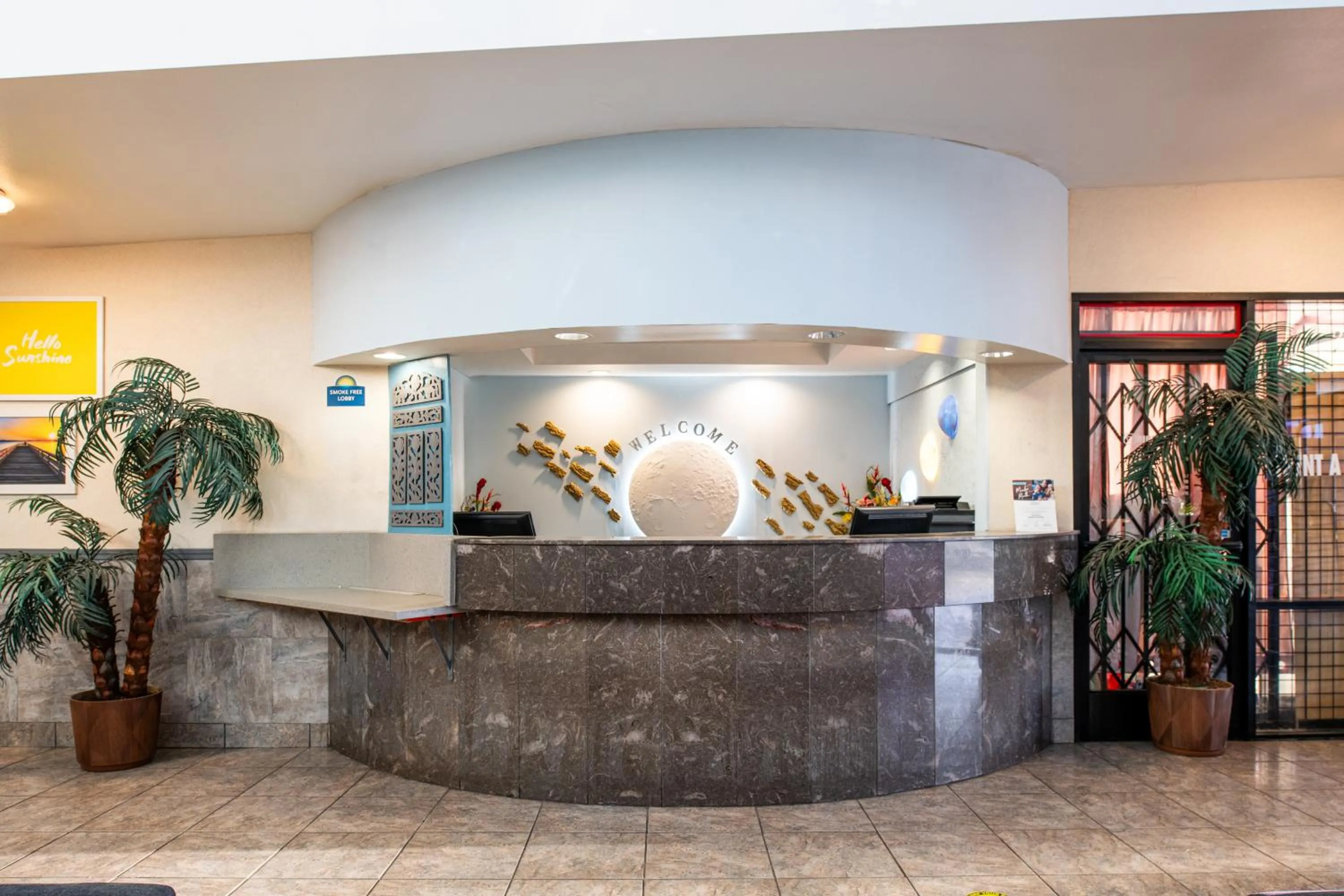 Lobby or reception in Days Inn & Suites by Wyndham Artesia
