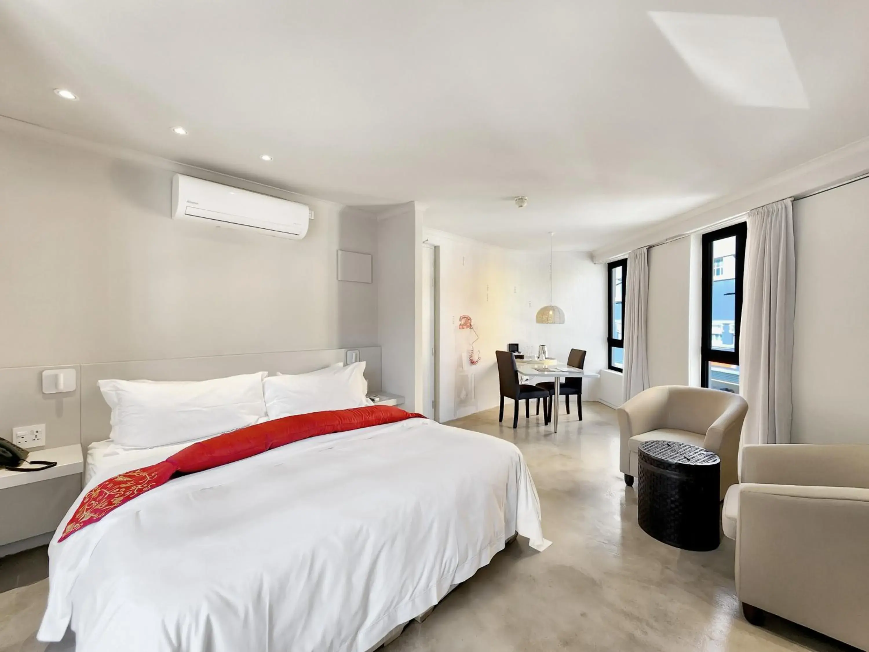 Deluxe Suite - single occupancy in Rouge on Rose Boutique Hotel Deluxe Suite - single occupancy in Rouge on Rose Boutique Hotel