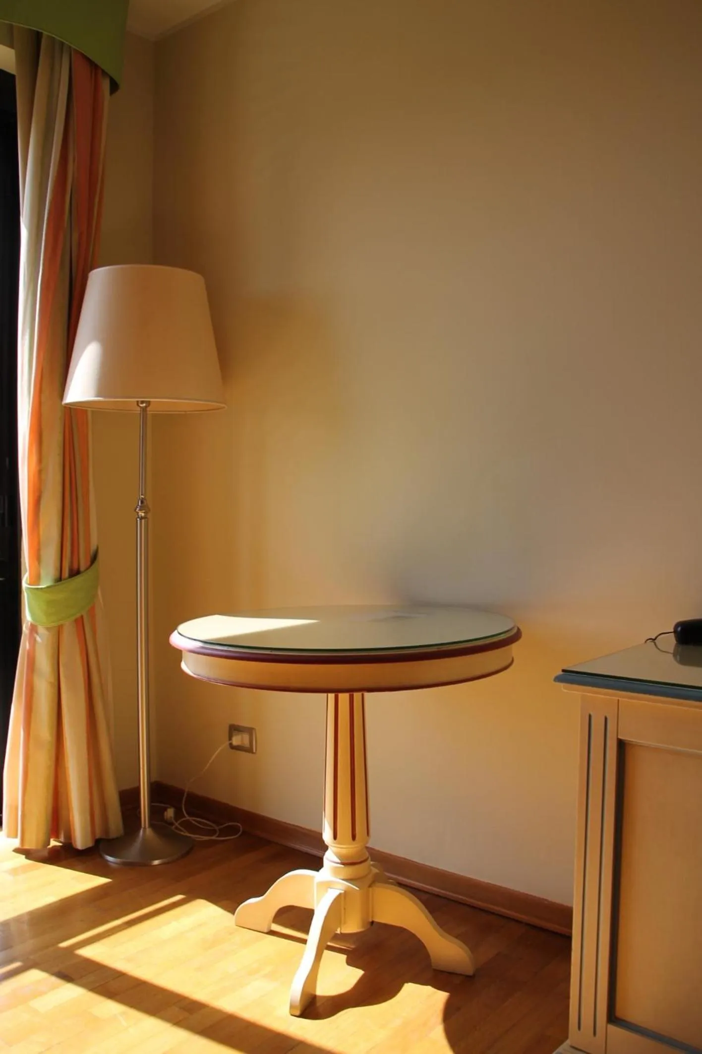 Decorative detail in Hotel Matteotti