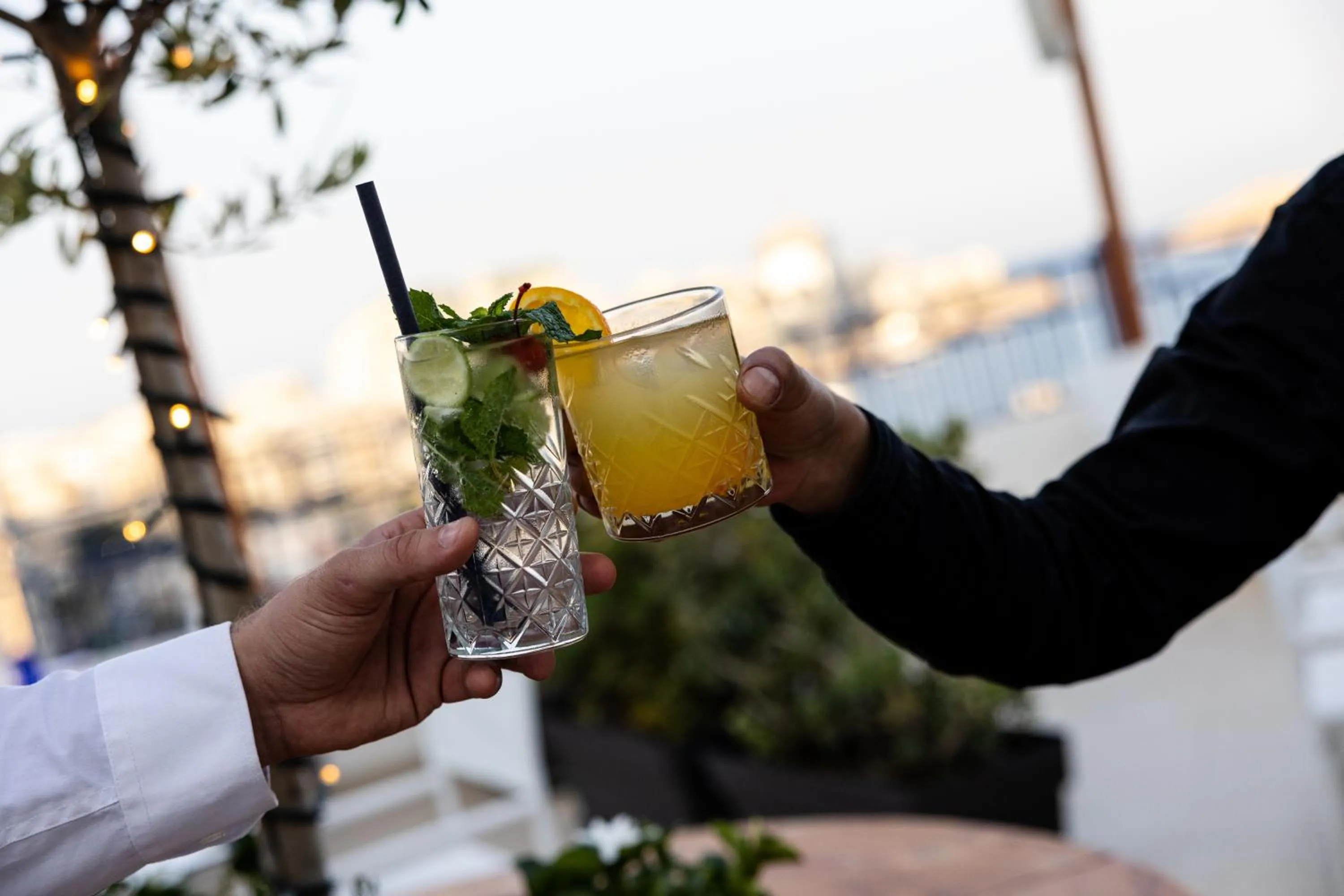 Restaurant/places to eat in Waterfront