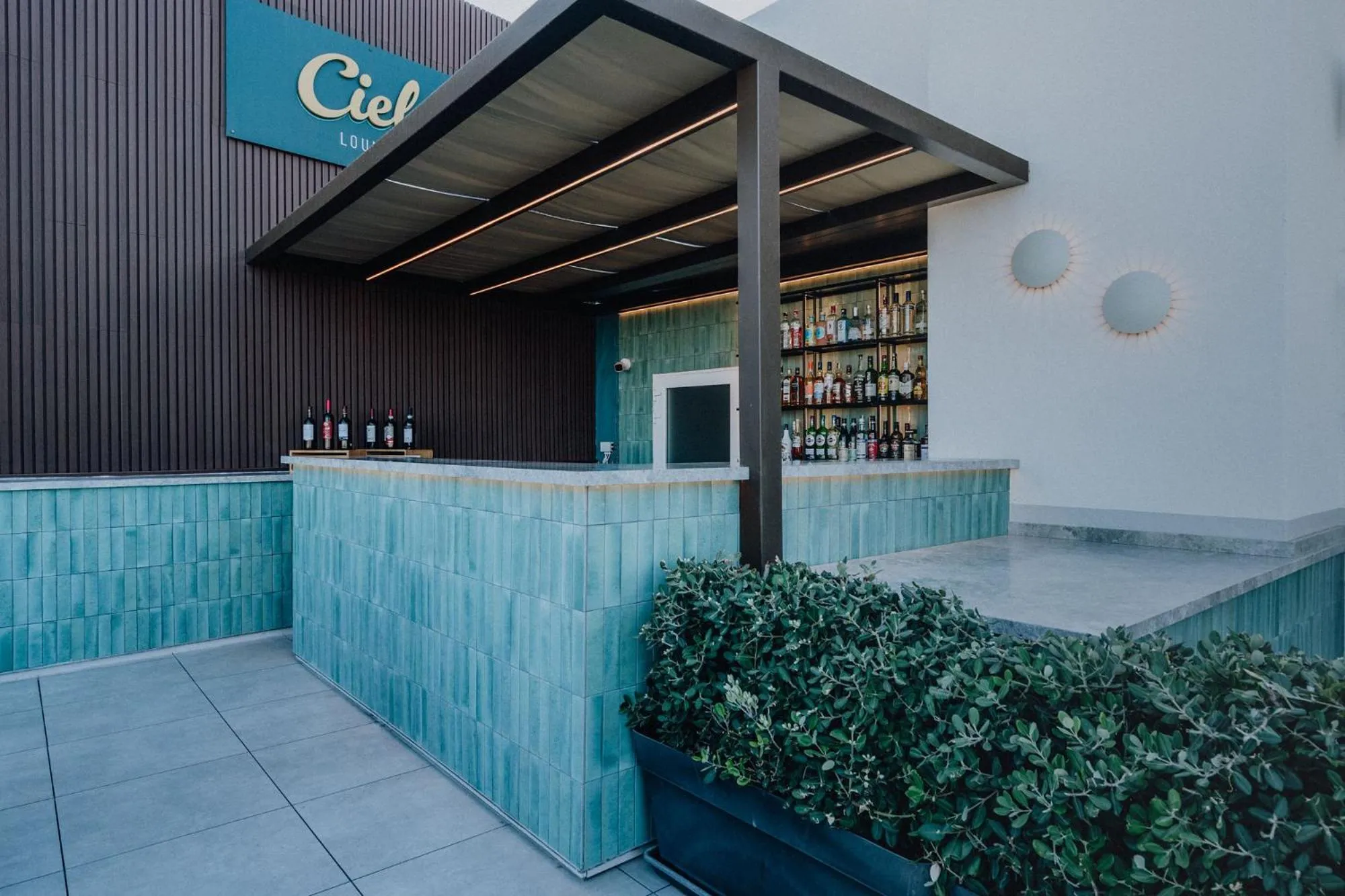 Lounge or bar in Waterfront