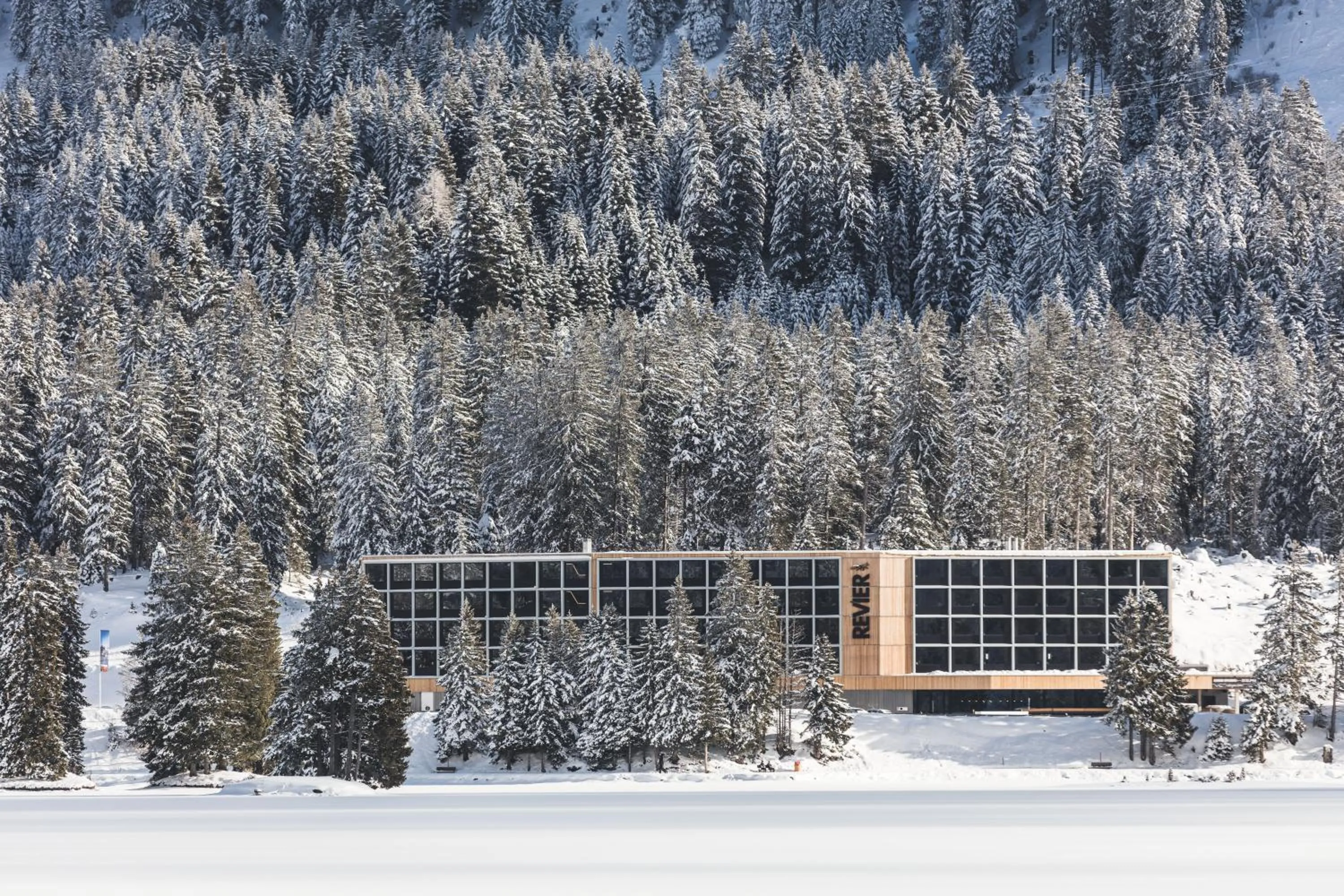 Property building in Revier Mountain Lodge Lenzerheide