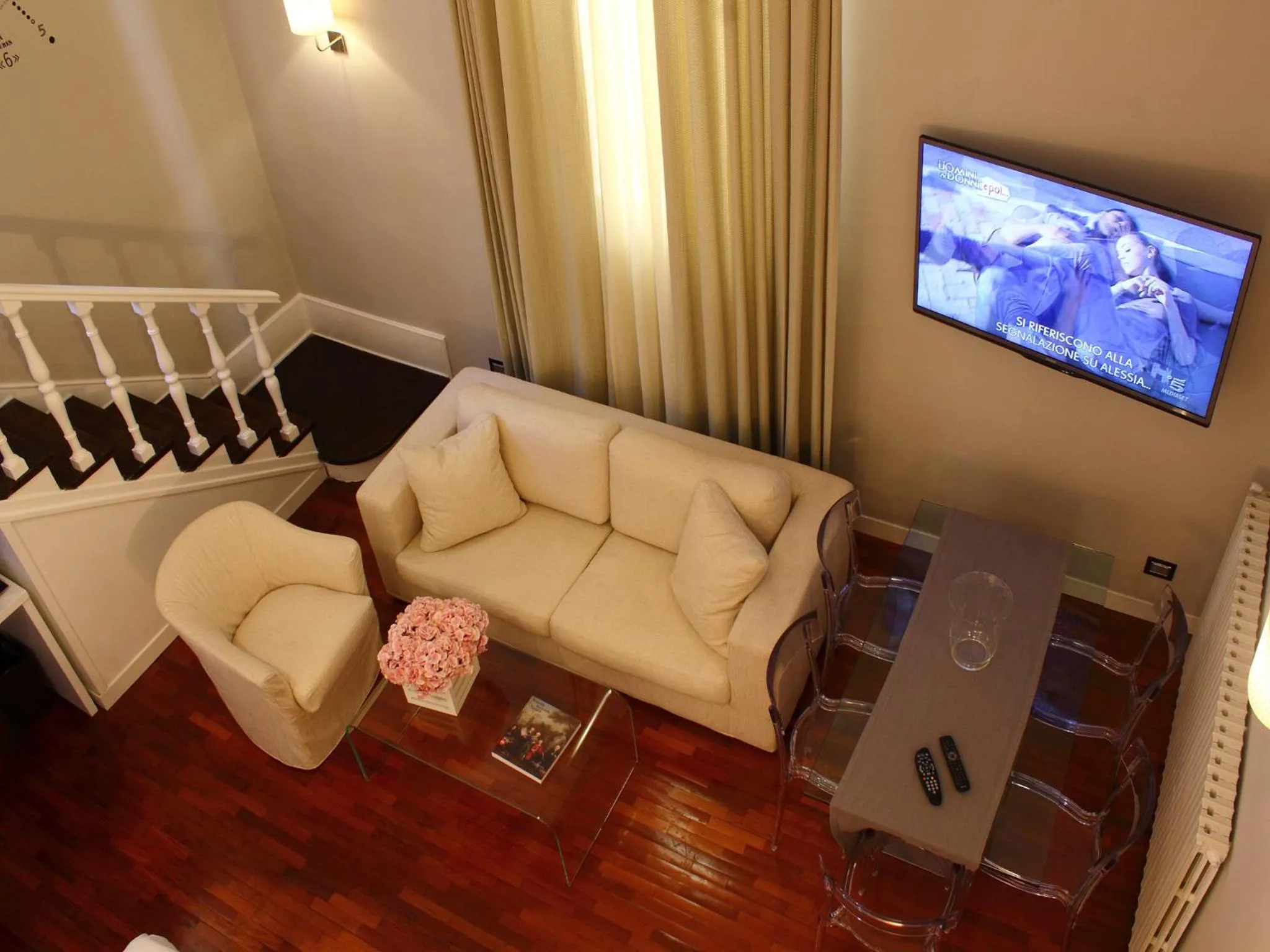 Living room in Les Fleurs Luxury House