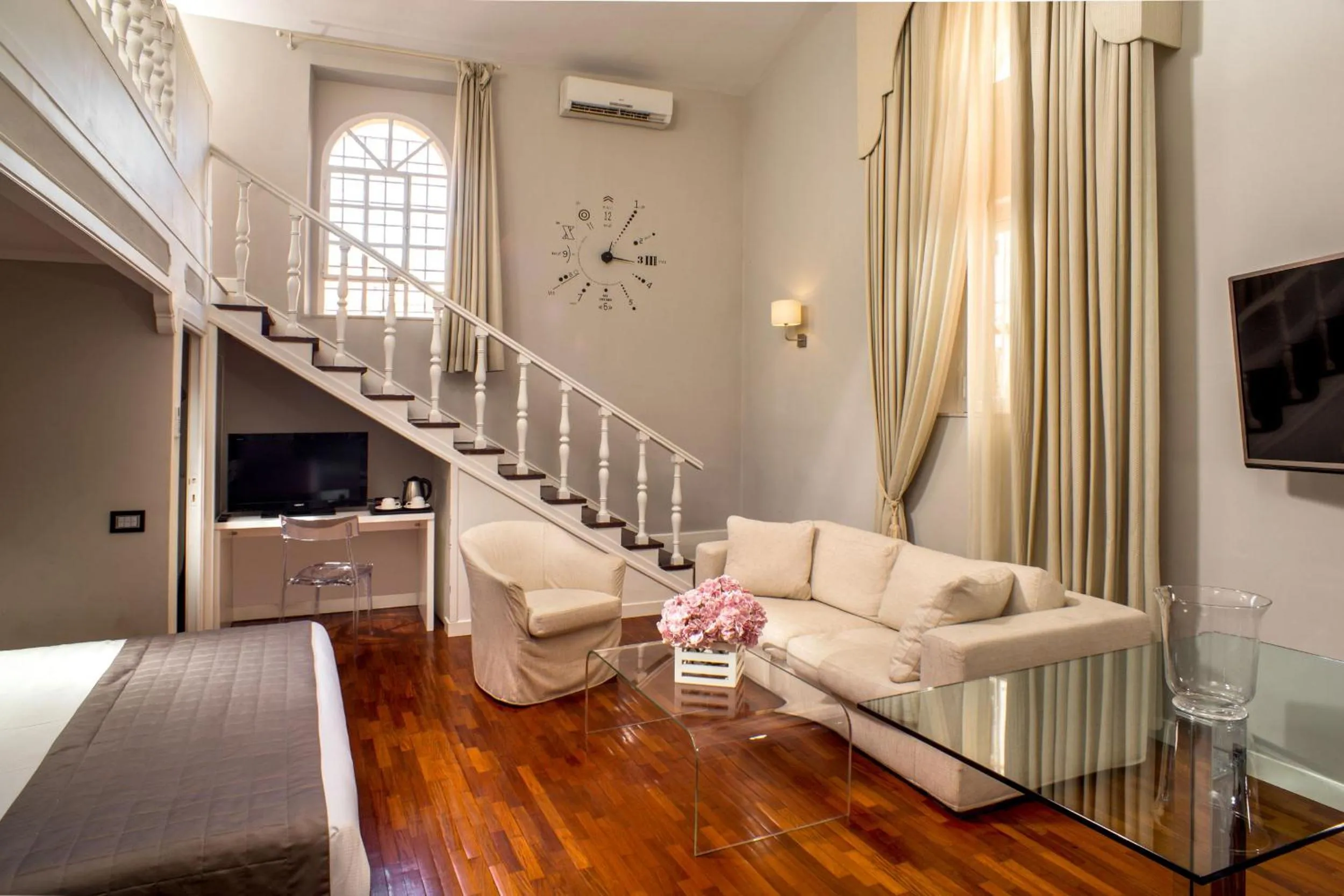 Living room in Les Fleurs Luxury House