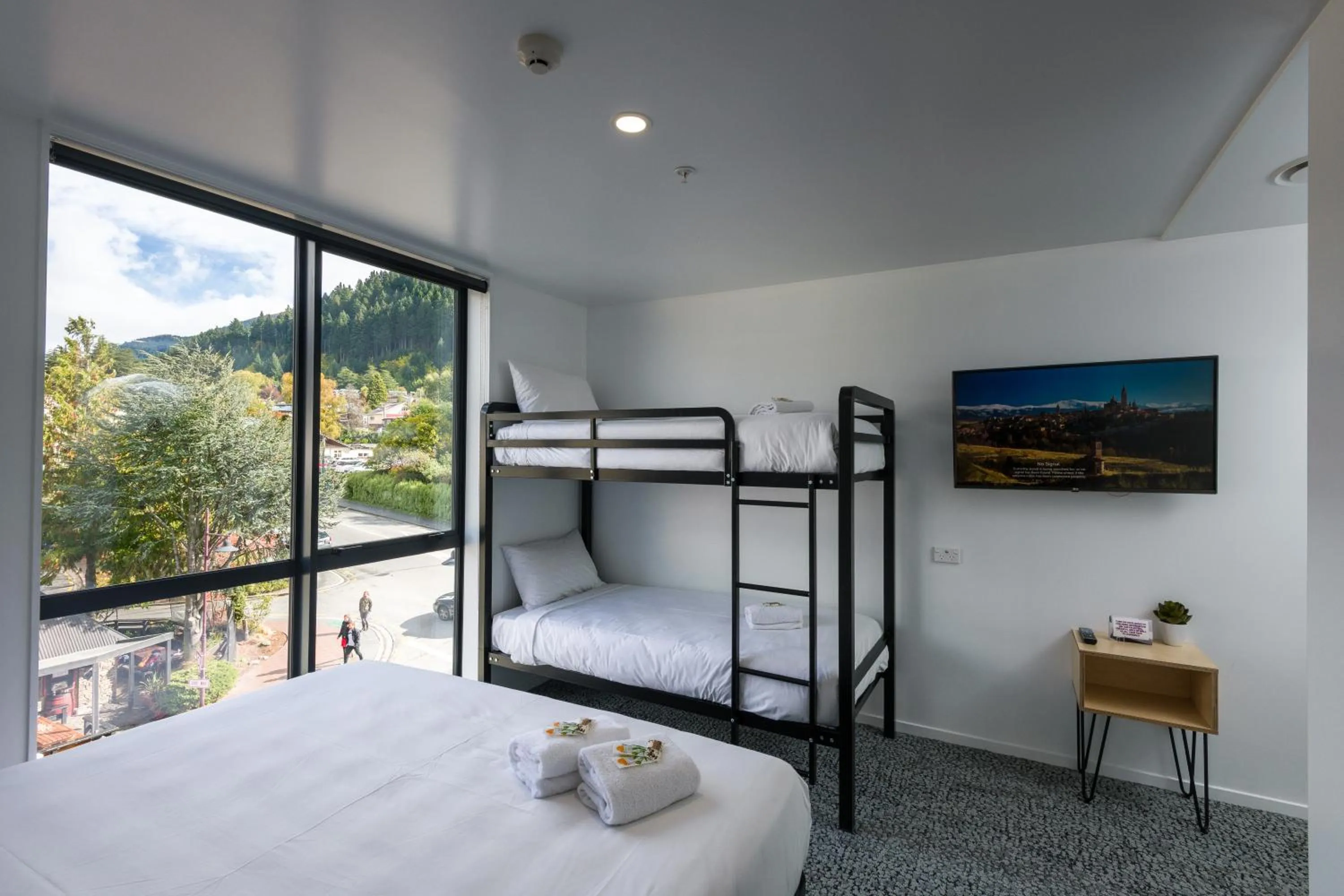 Bed in LyLo Queenstown