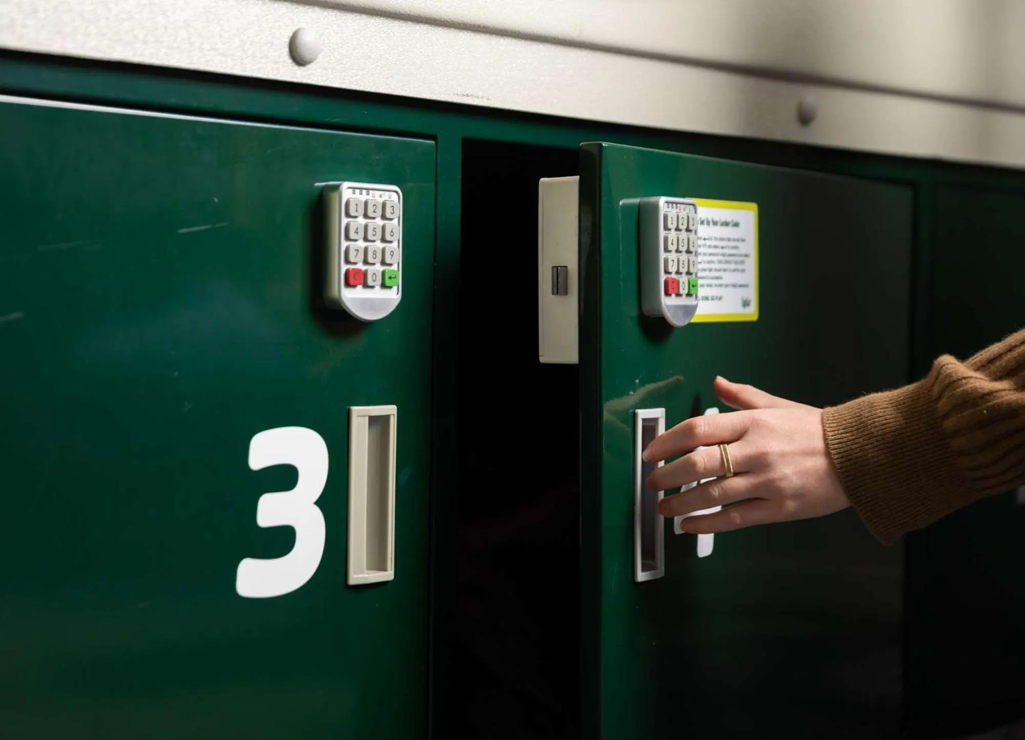 Bedroom in LyLo Queenstown