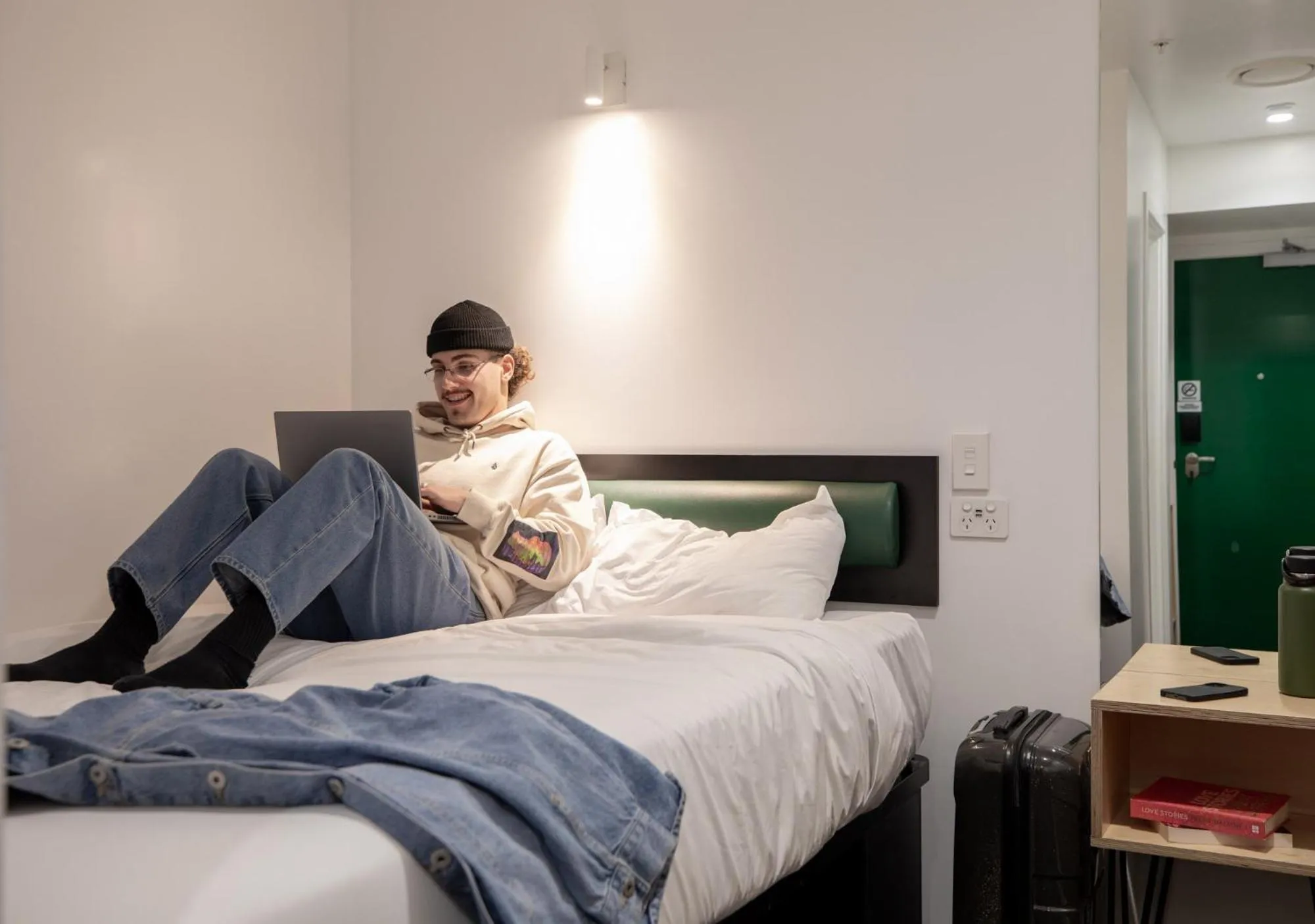 People, Bed in LyLo Queenstown