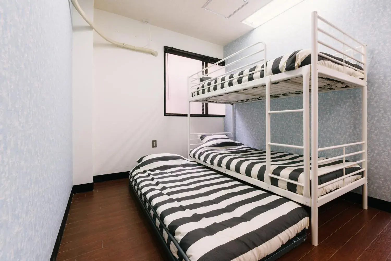 bunk bed, Bed in Guest House Yasuragi Hakataekimae bunk bed, Bed in Guest House Yasuragi Hakataekimae