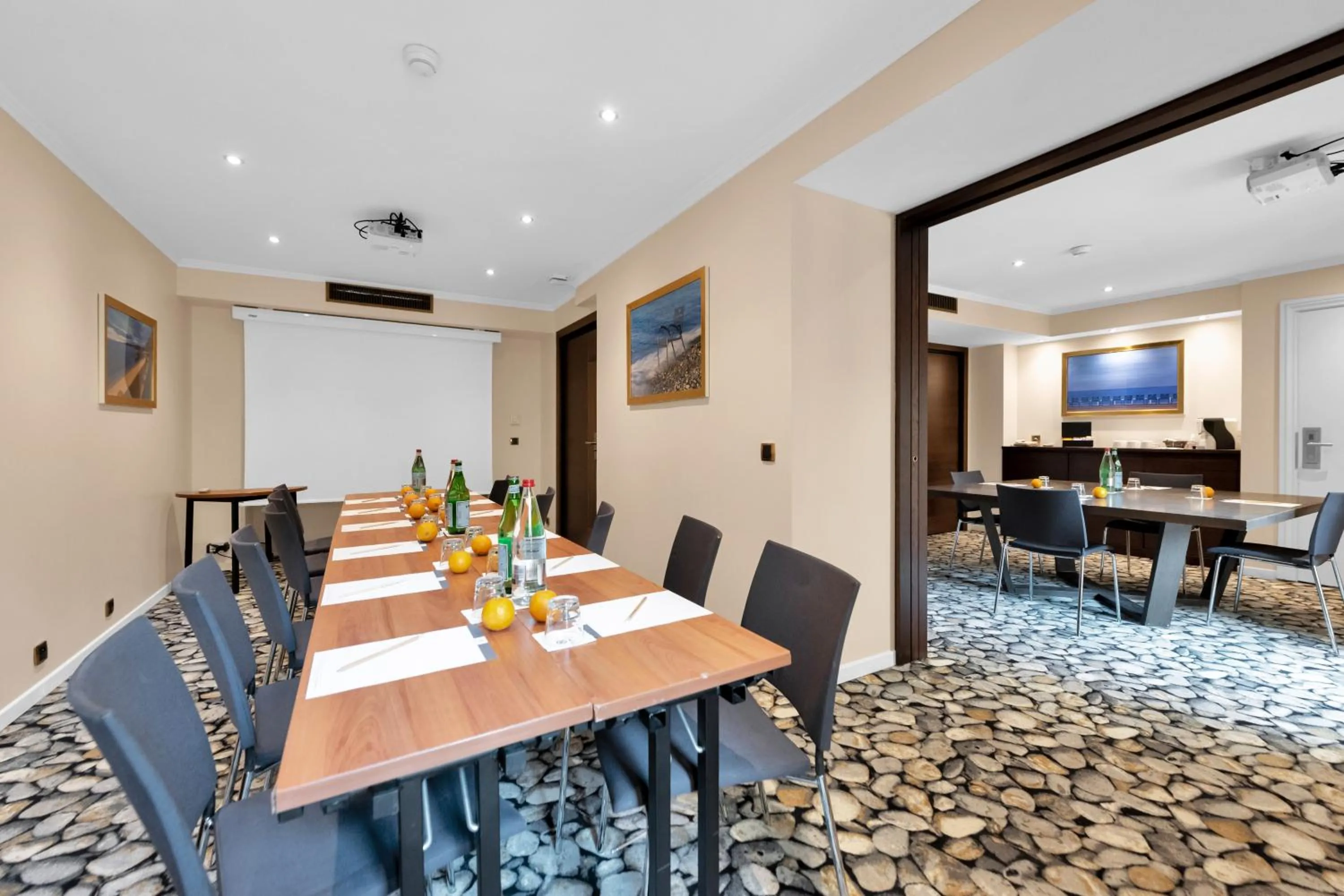 Living room in Hotel Beau Rivage