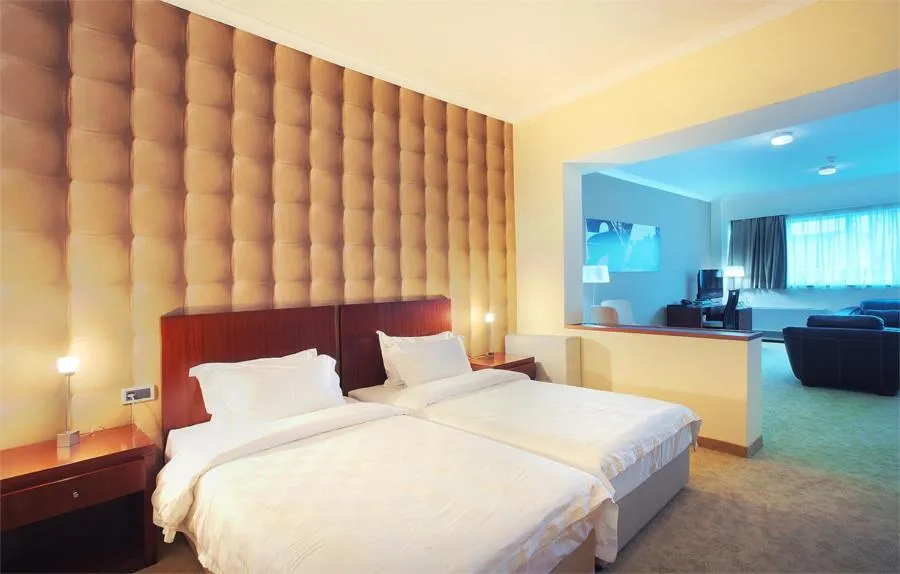 Day, Bed in Hotel Turist