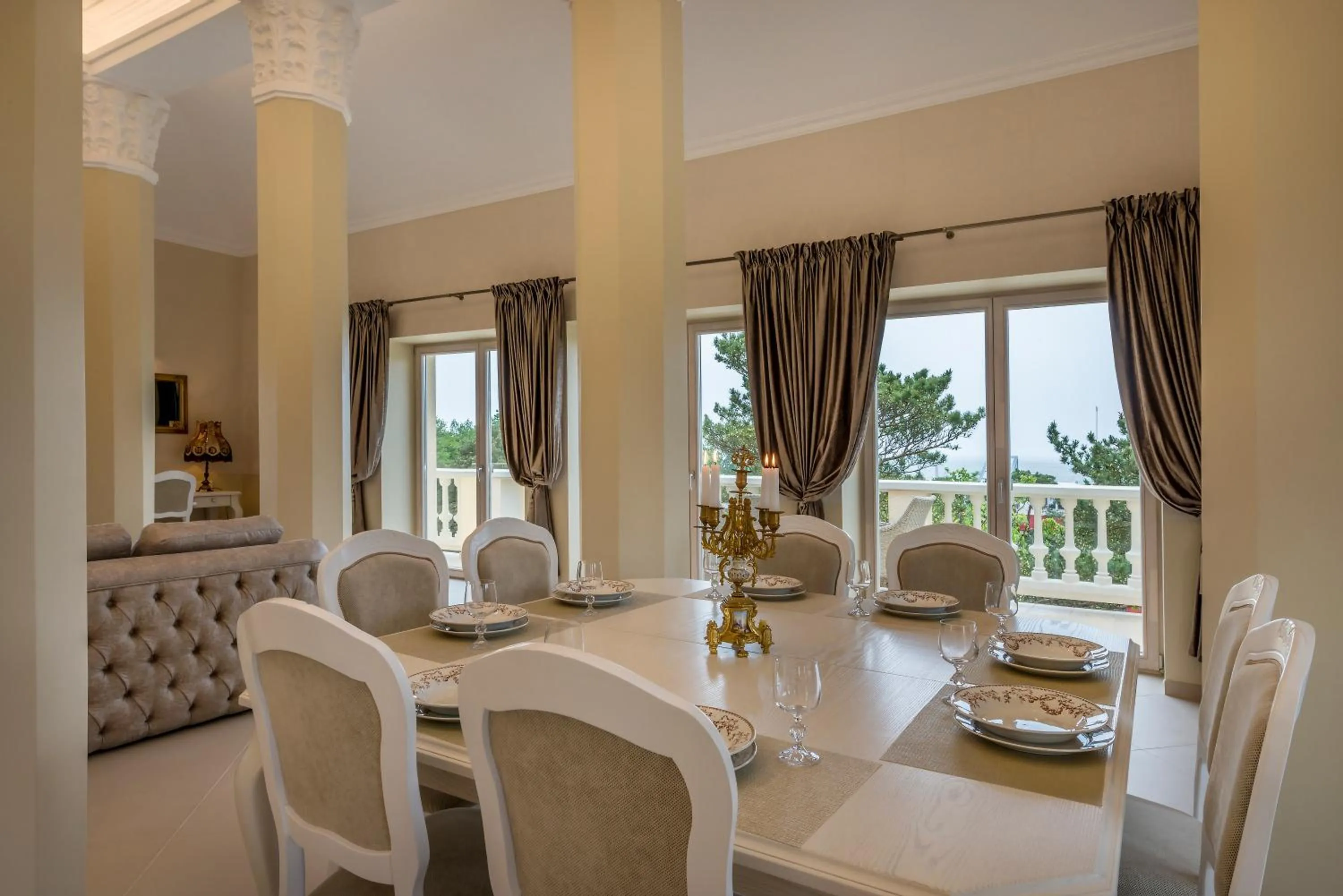 Decorative detail in Žuvėdra