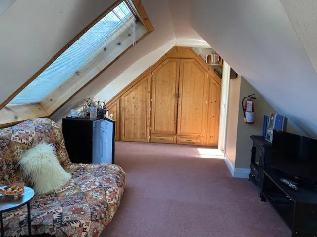 Ocean Breeze Executive Bed and Breakfast