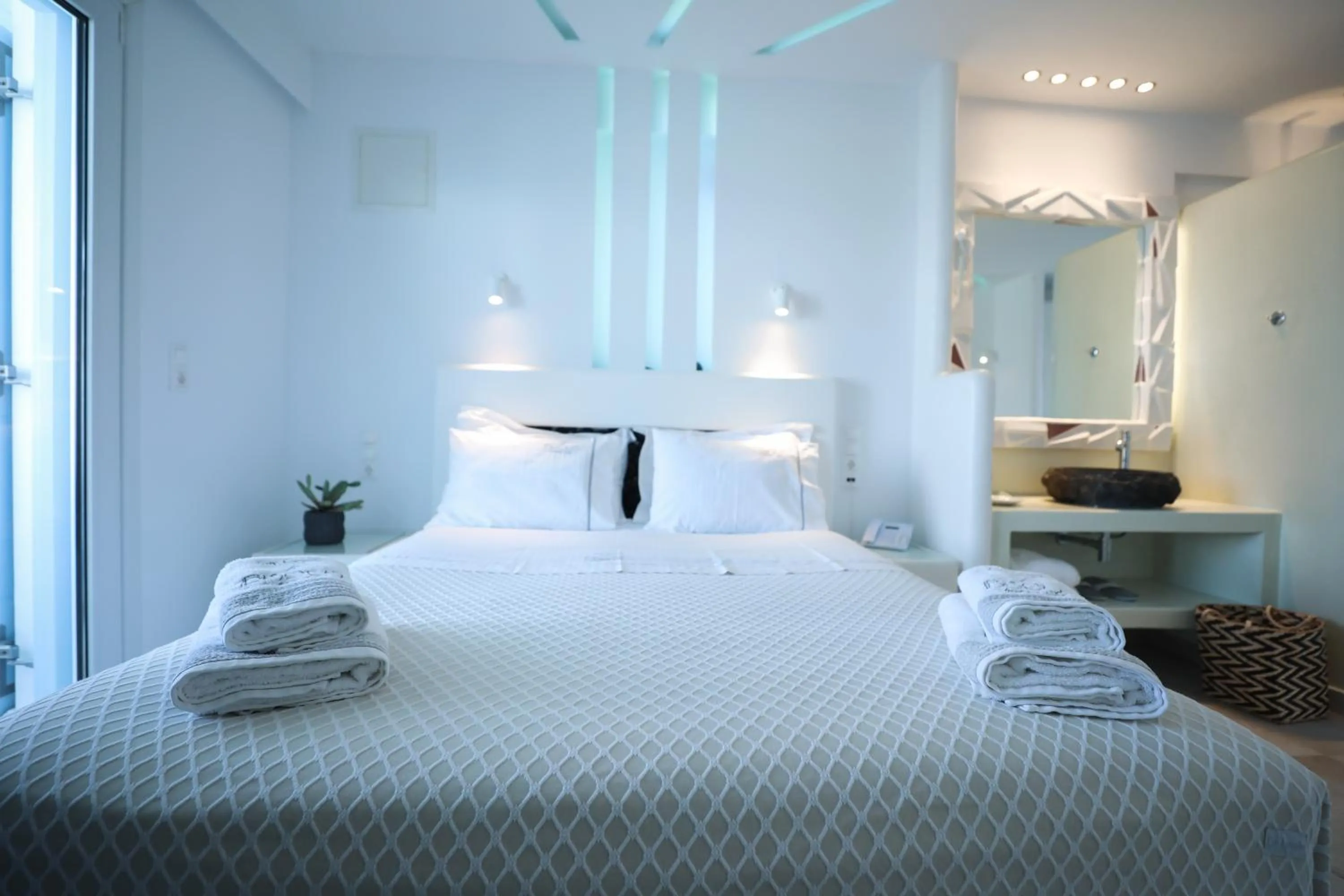 Bed in Ibiscus Boutique