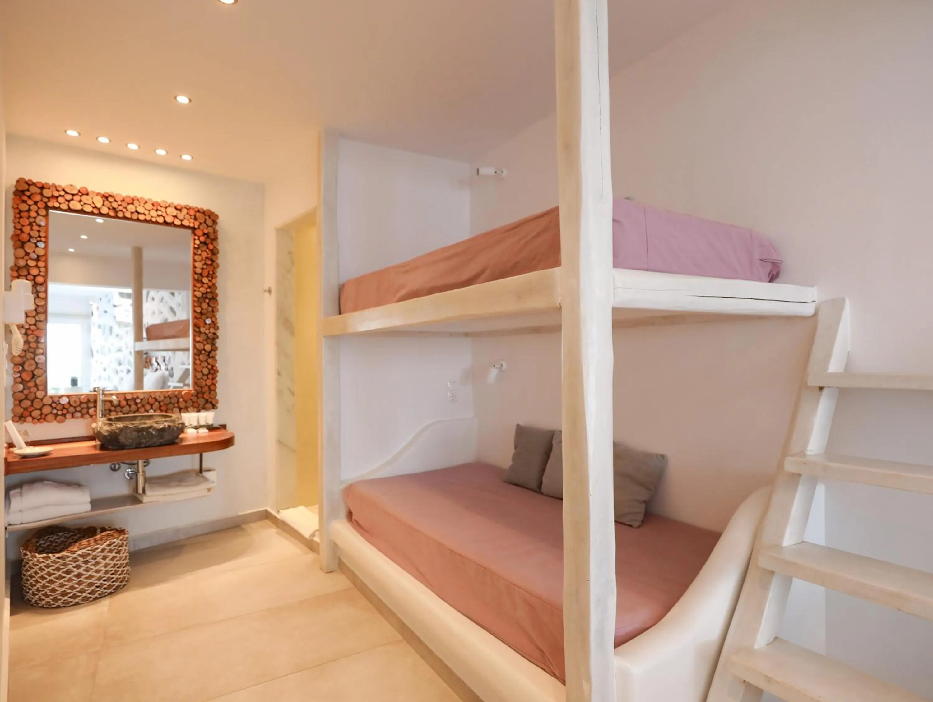 bunk bed, Bed in Ibiscus Boutique