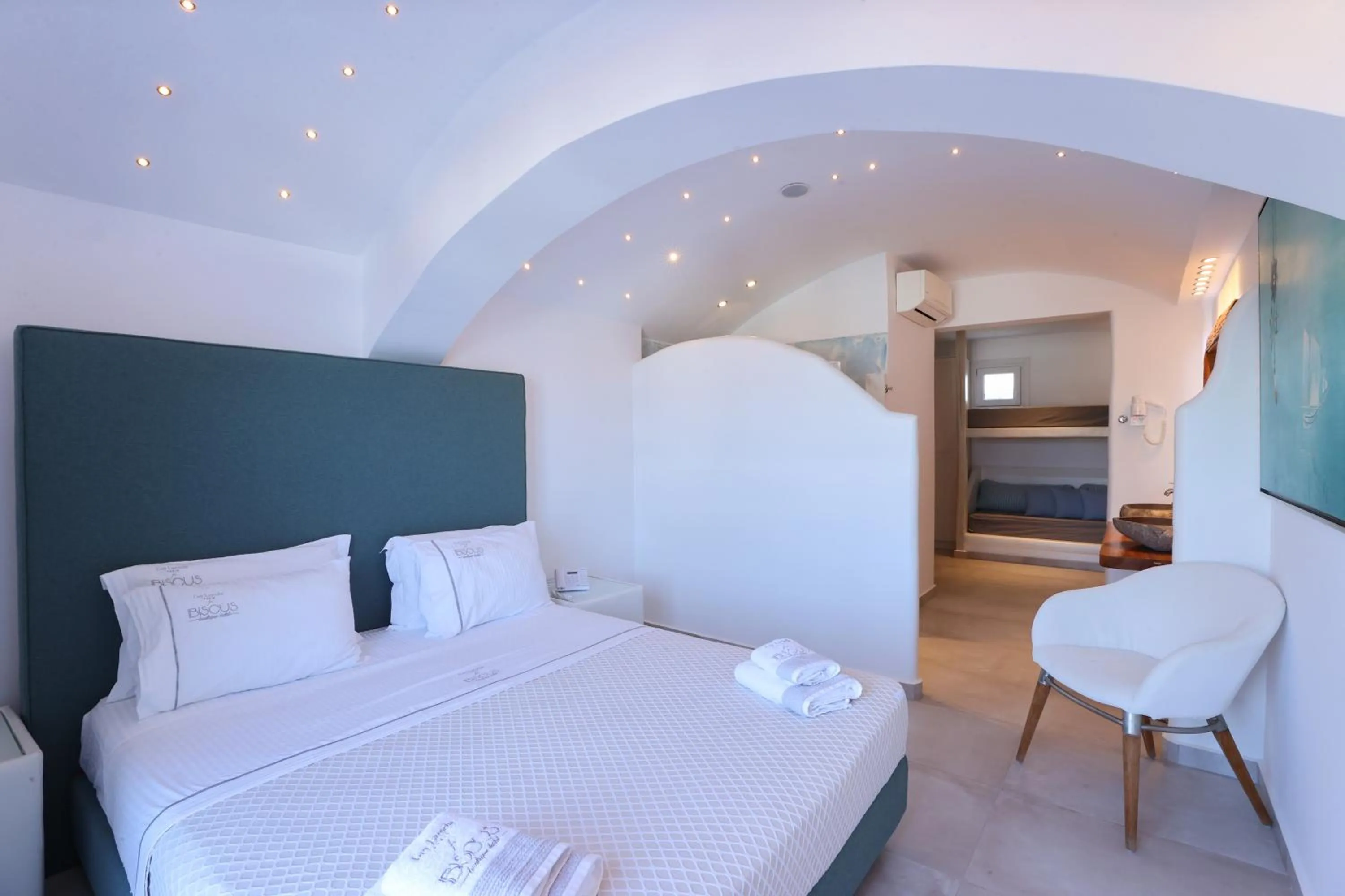 Bed in Ibiscus Boutique