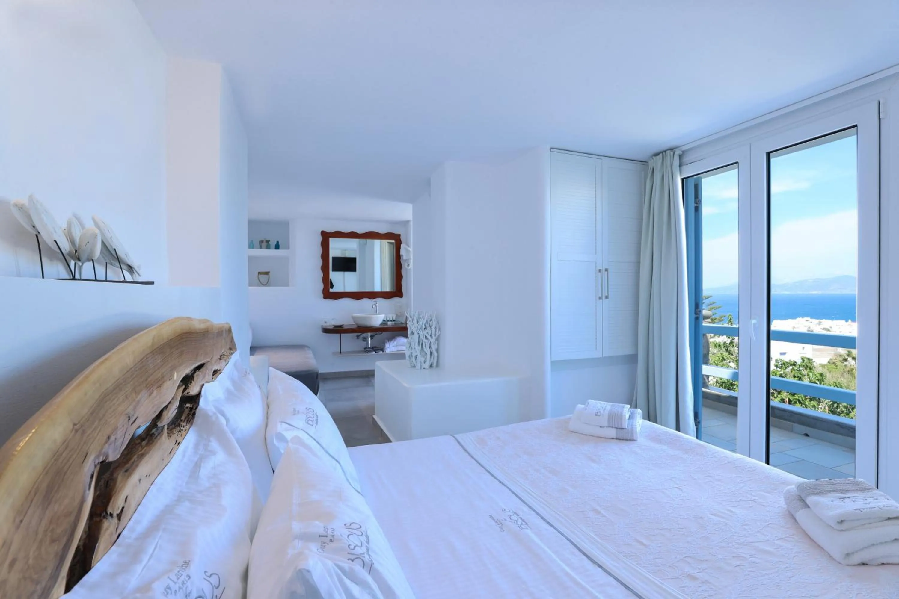 Bed in Ibiscus Boutique