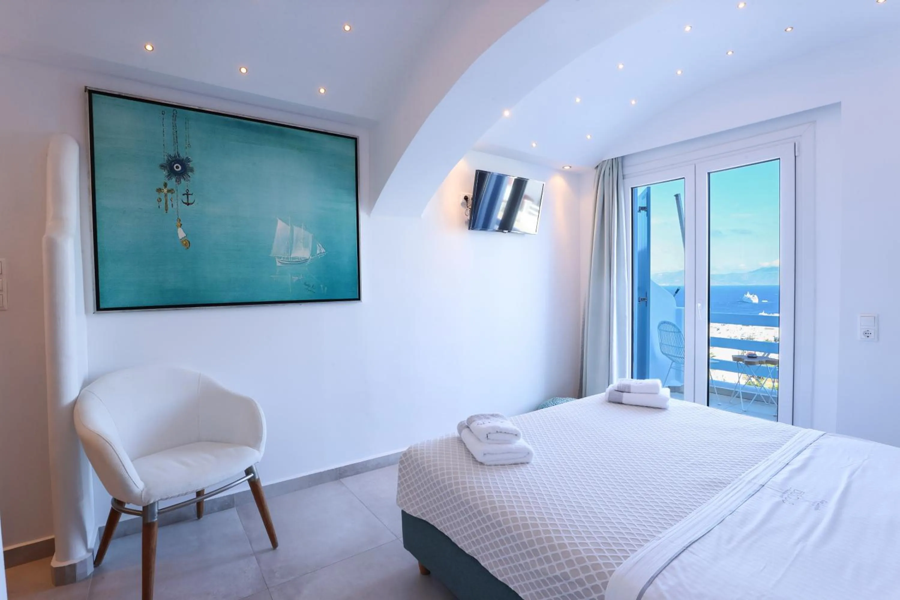 Bed in Ibiscus Boutique