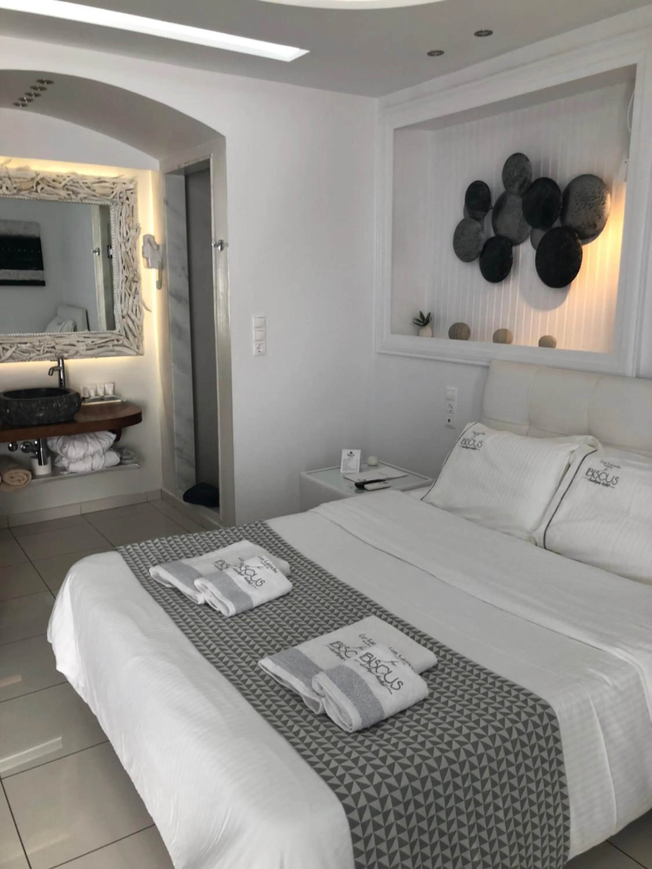 Bed in Ibiscus Boutique