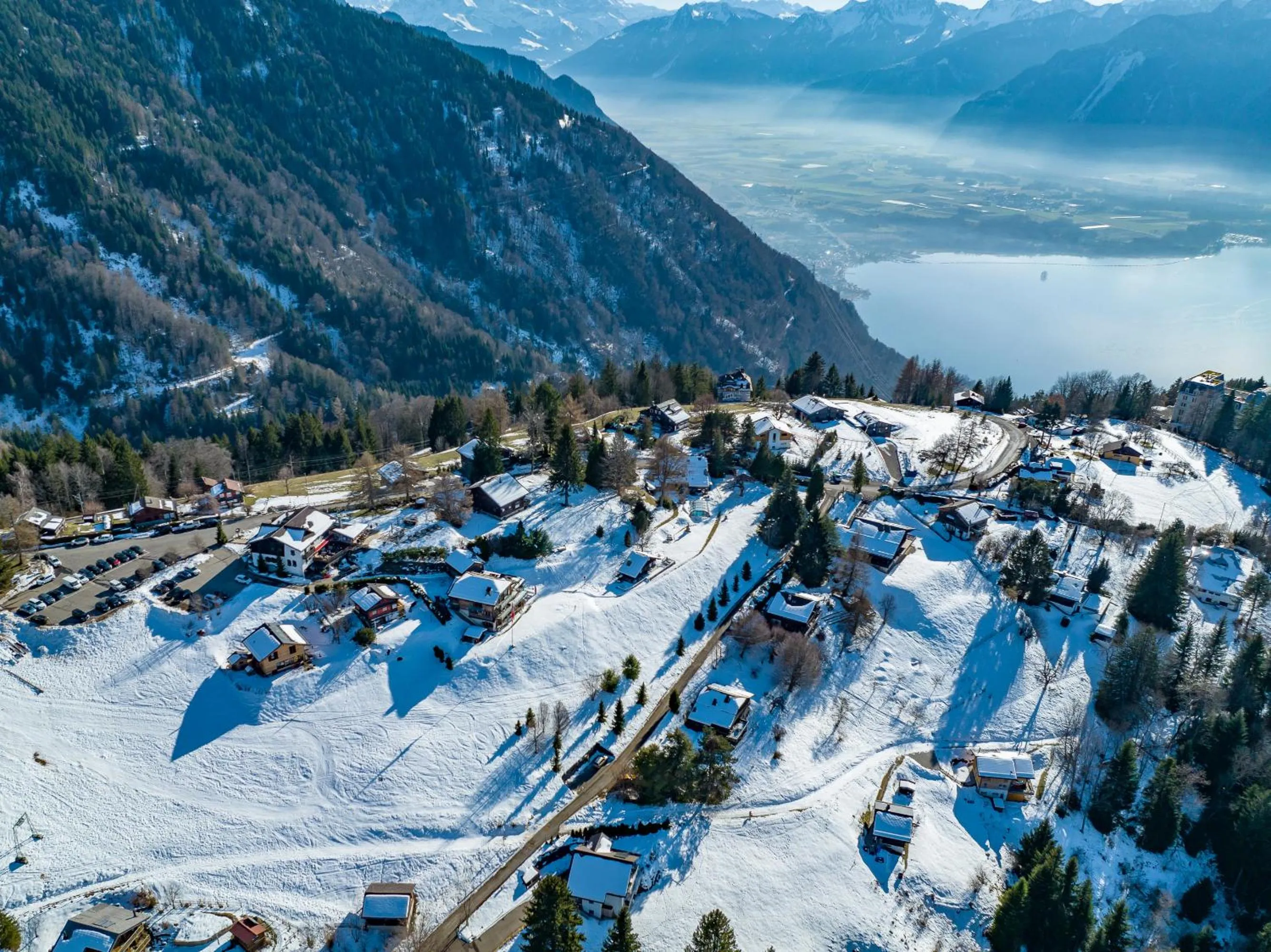 Day in Le Coucou Hotel Restaurant & Lounge-Bar