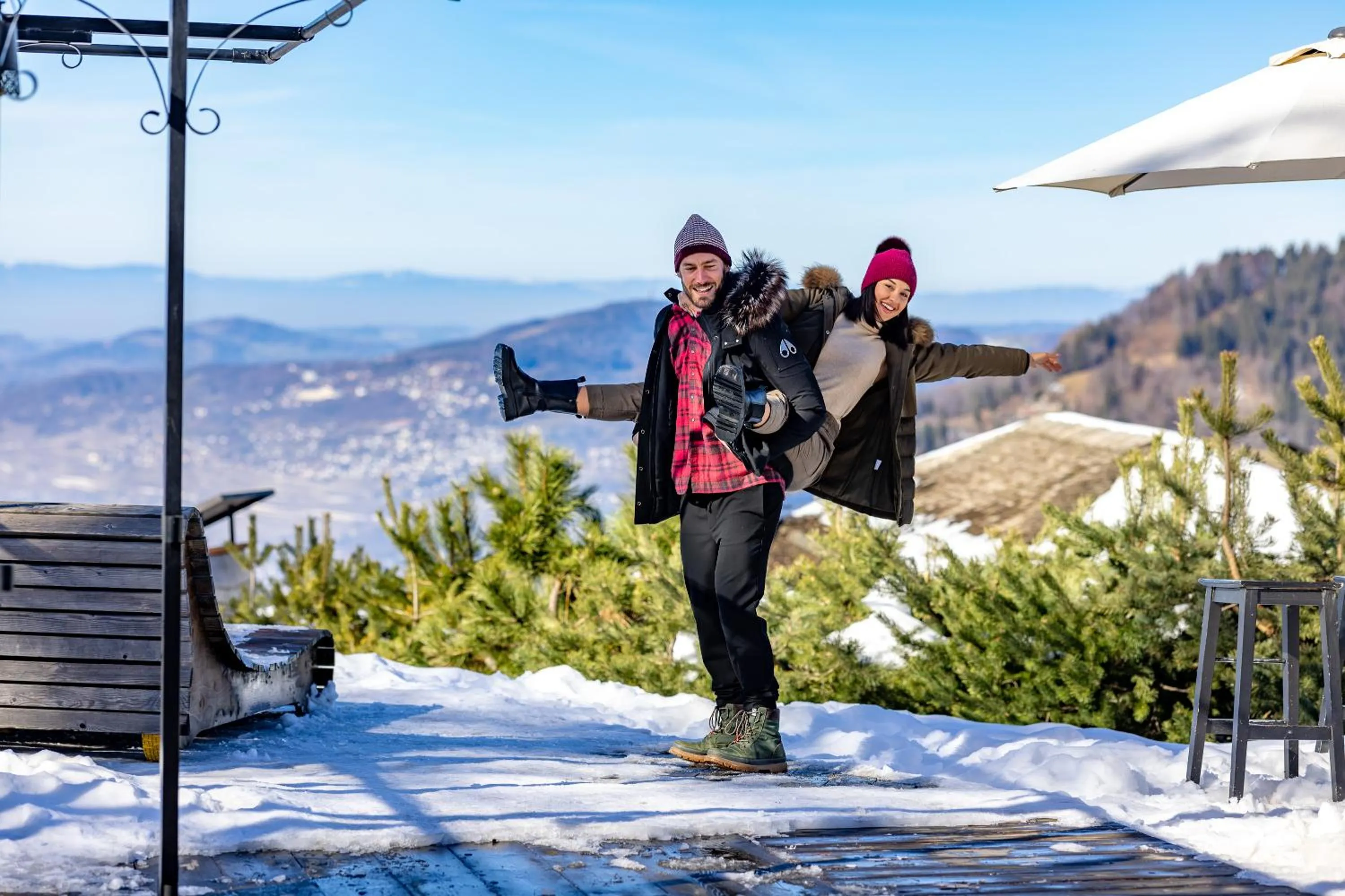 Patio in Le Coucou Hotel Restaurant & Lounge-Bar