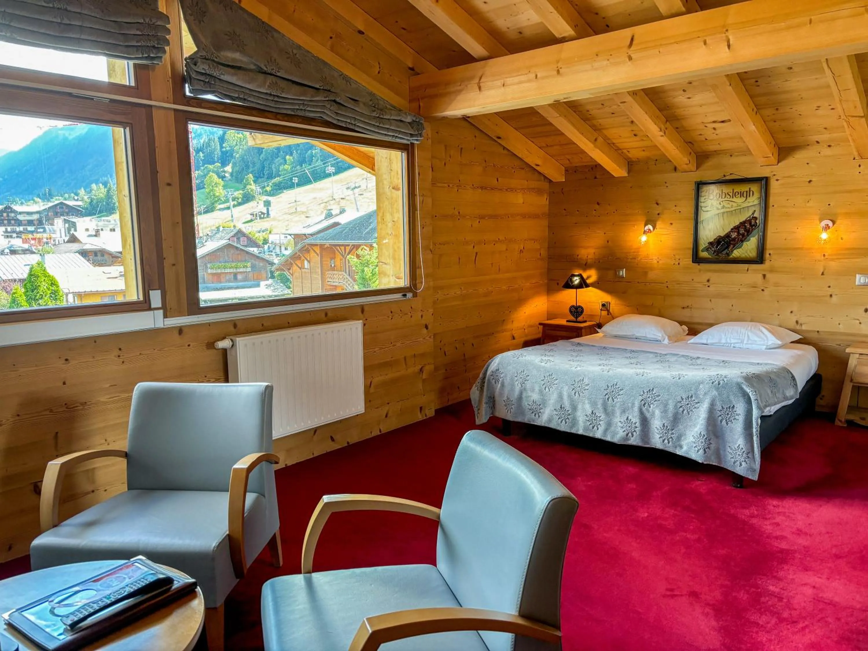 Bedroom, Bed in Hôtel Igloo