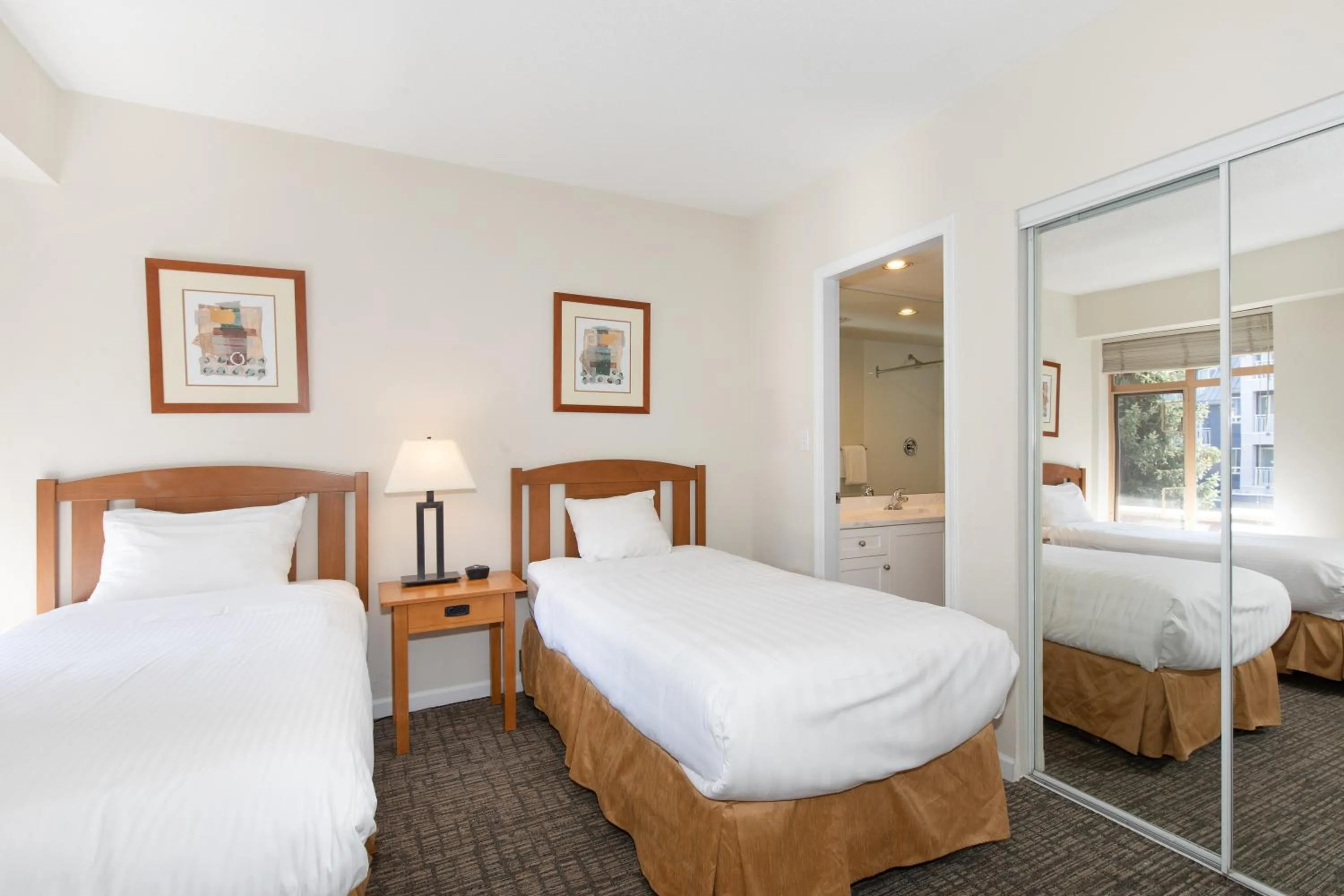 Bedroom, Bed in Tyndall Stone Lodge by Whiski Jack