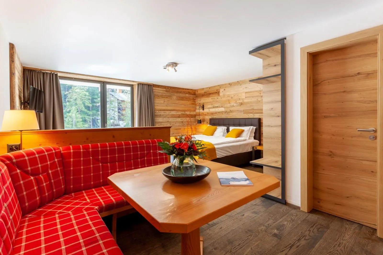 Seating area, Bed in 22 Summits Apartments